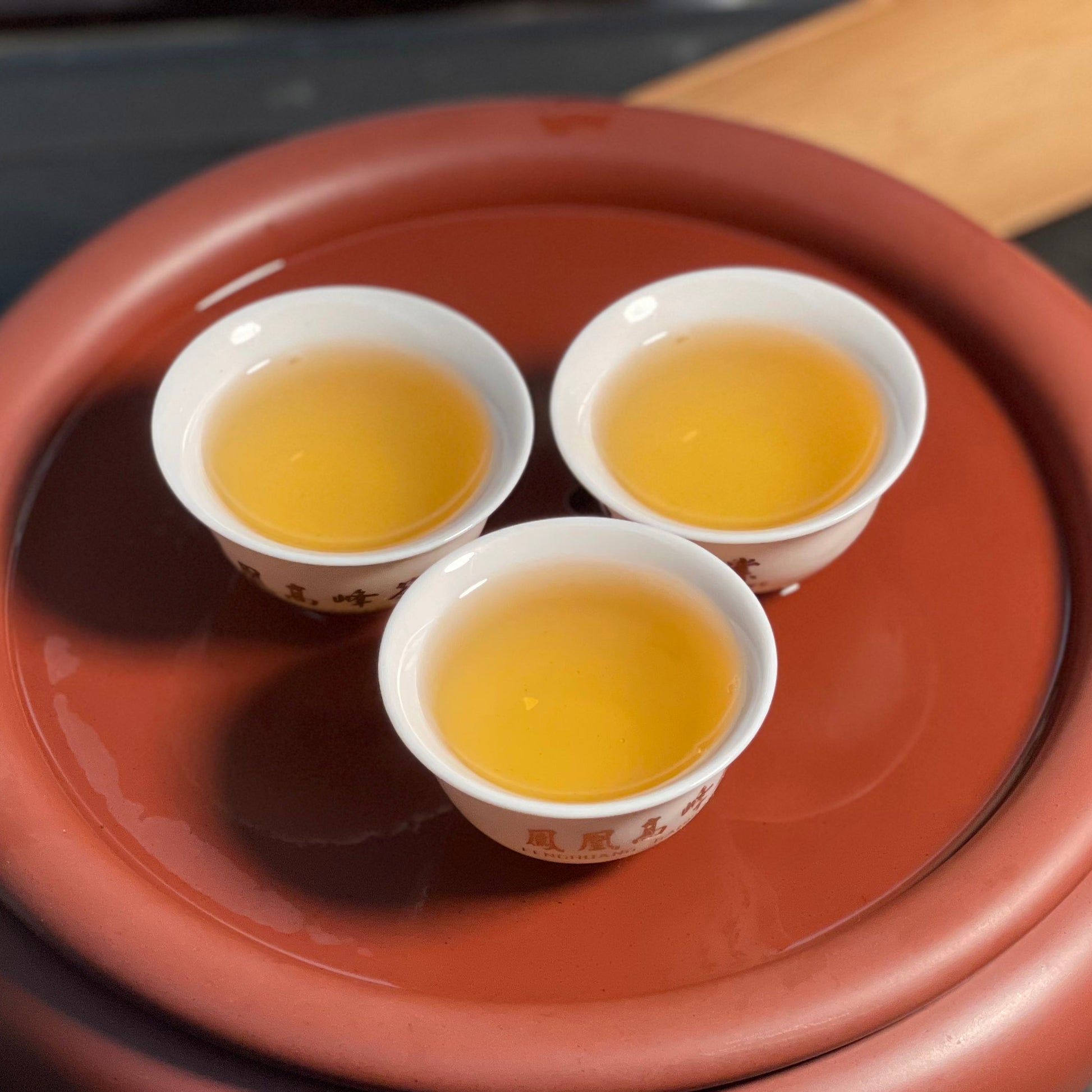 This is Chinese oolong phoenix dancong almond scent Xingrenxiang