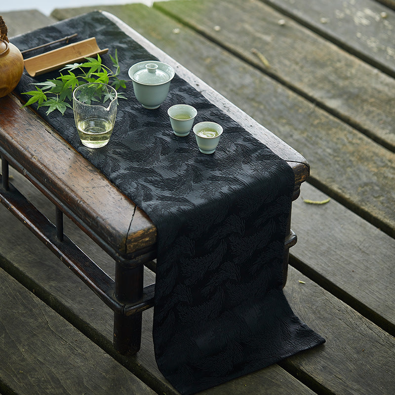 This is a linen jacquard tea mat table cloth.
