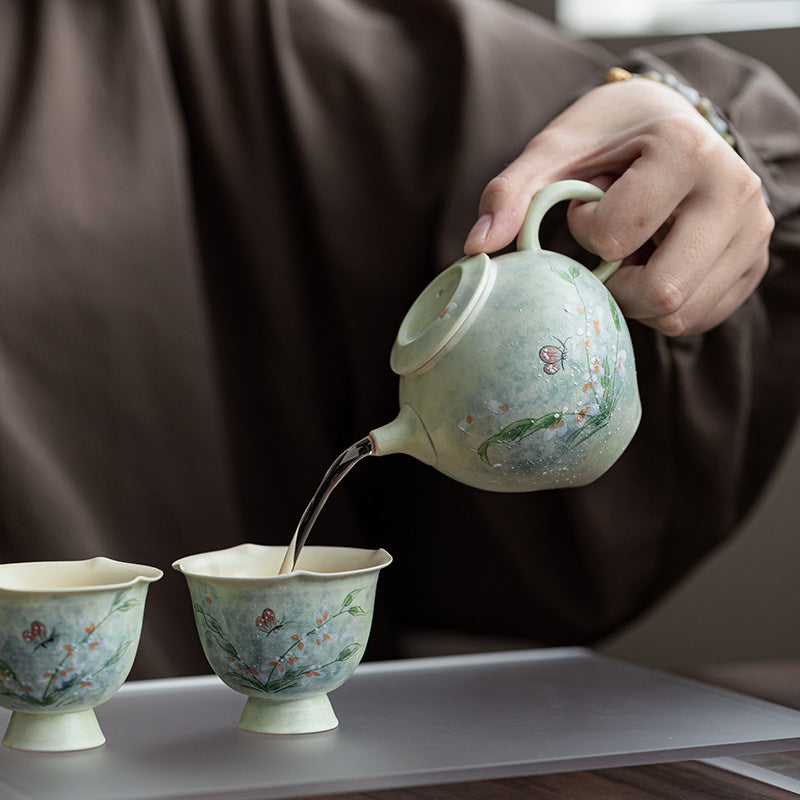 this is a ceramic teapot