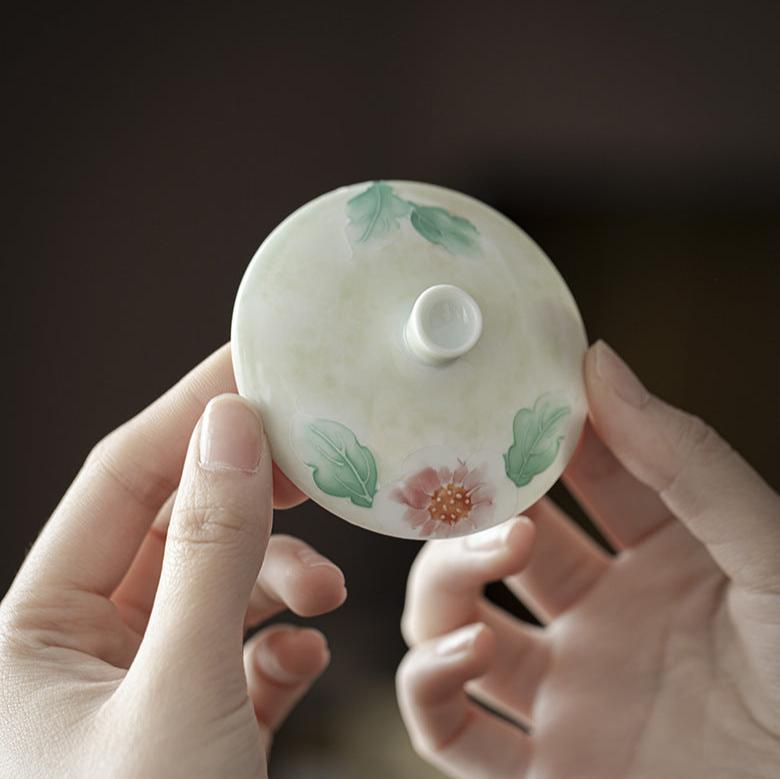 This is a Arita ware teapot. this is a ceramic gaiwan