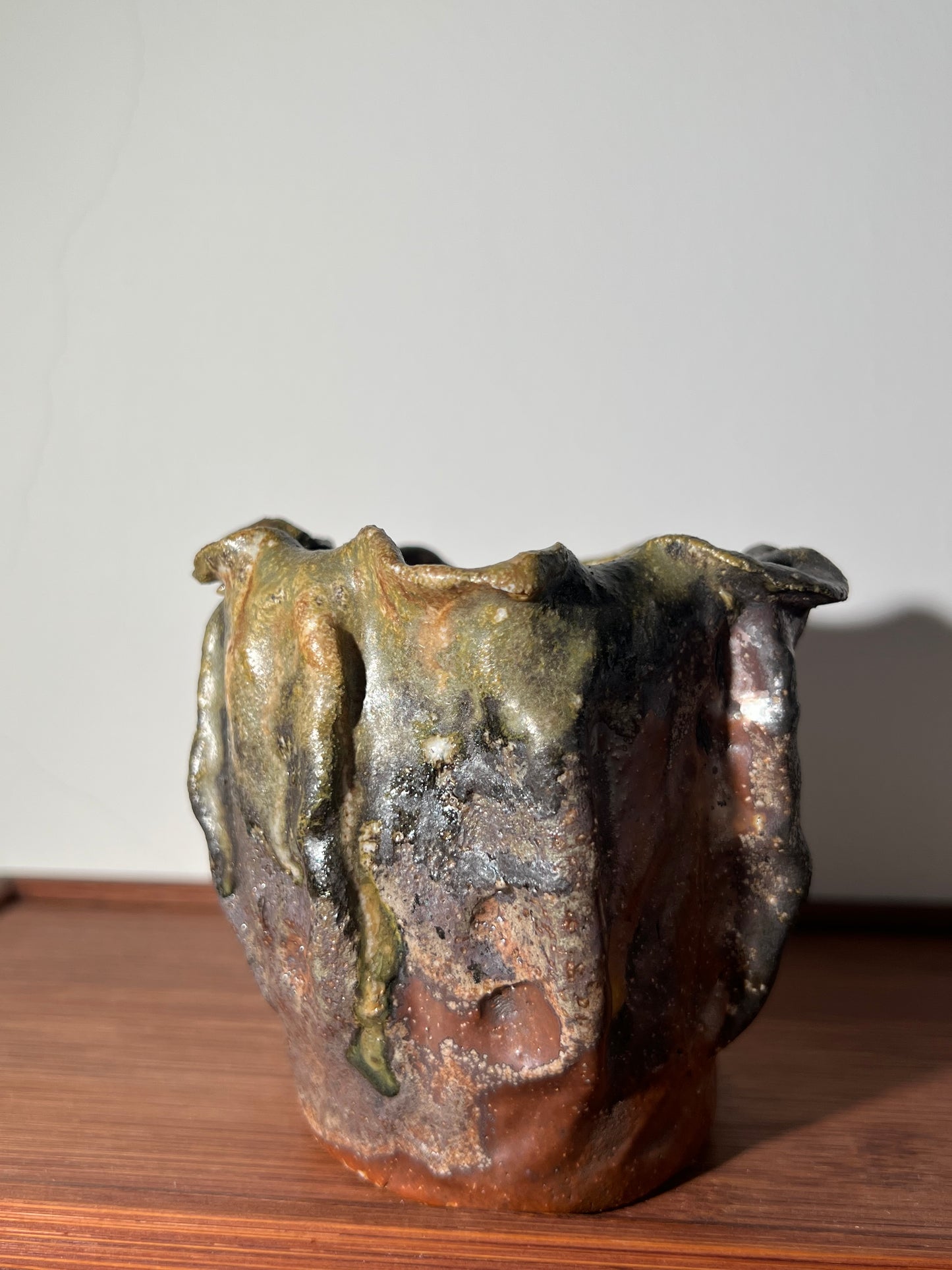 Fair cup Chinese Woodfired Handmade Crude Pottery Cup Gloss Unique Artwork Gongdaobei