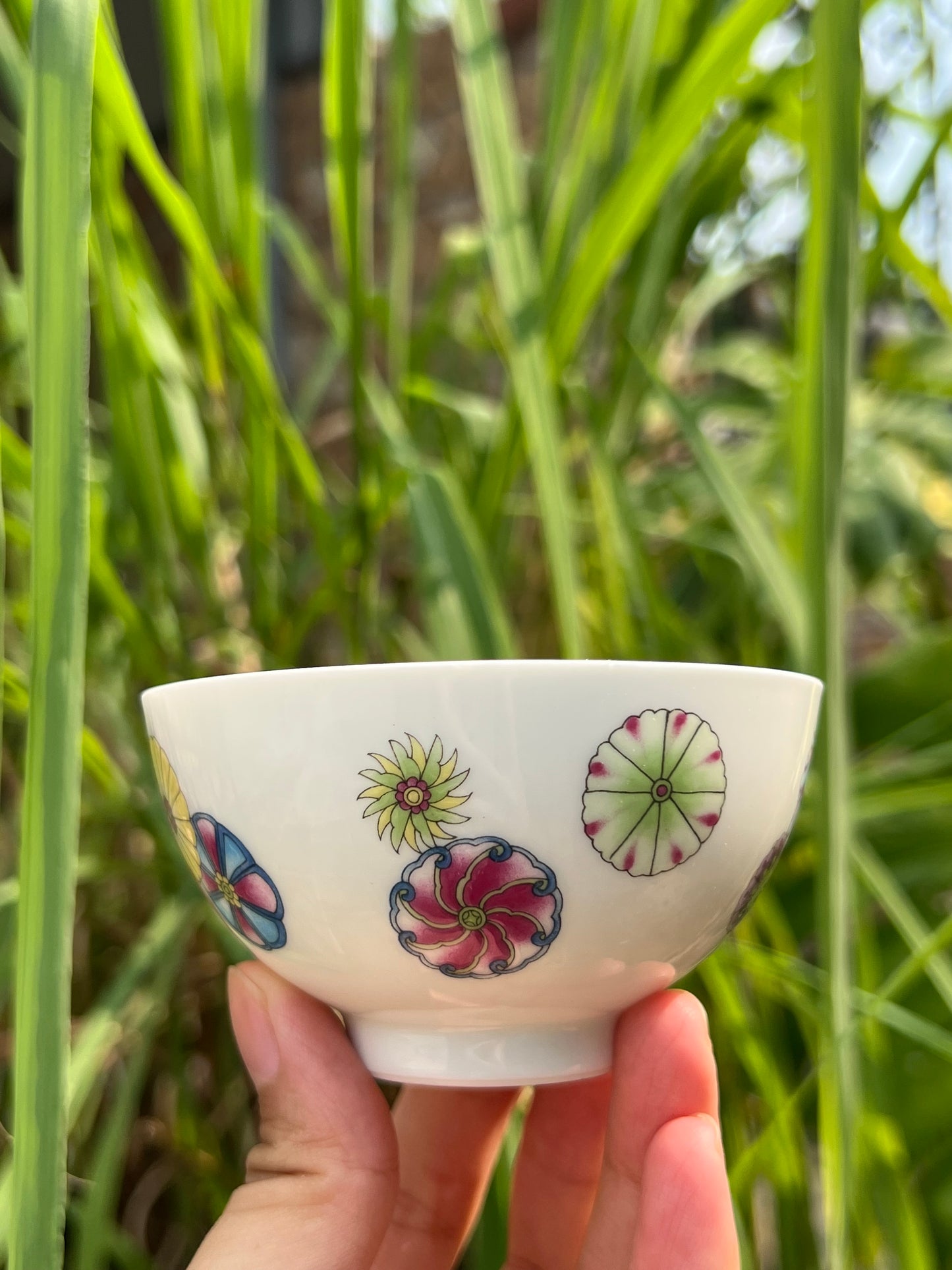 Hand Painted Chinese Enamel Ball Flower Teacup Jingdezhen Jade Clay Teacup Ceramic Master Artwork