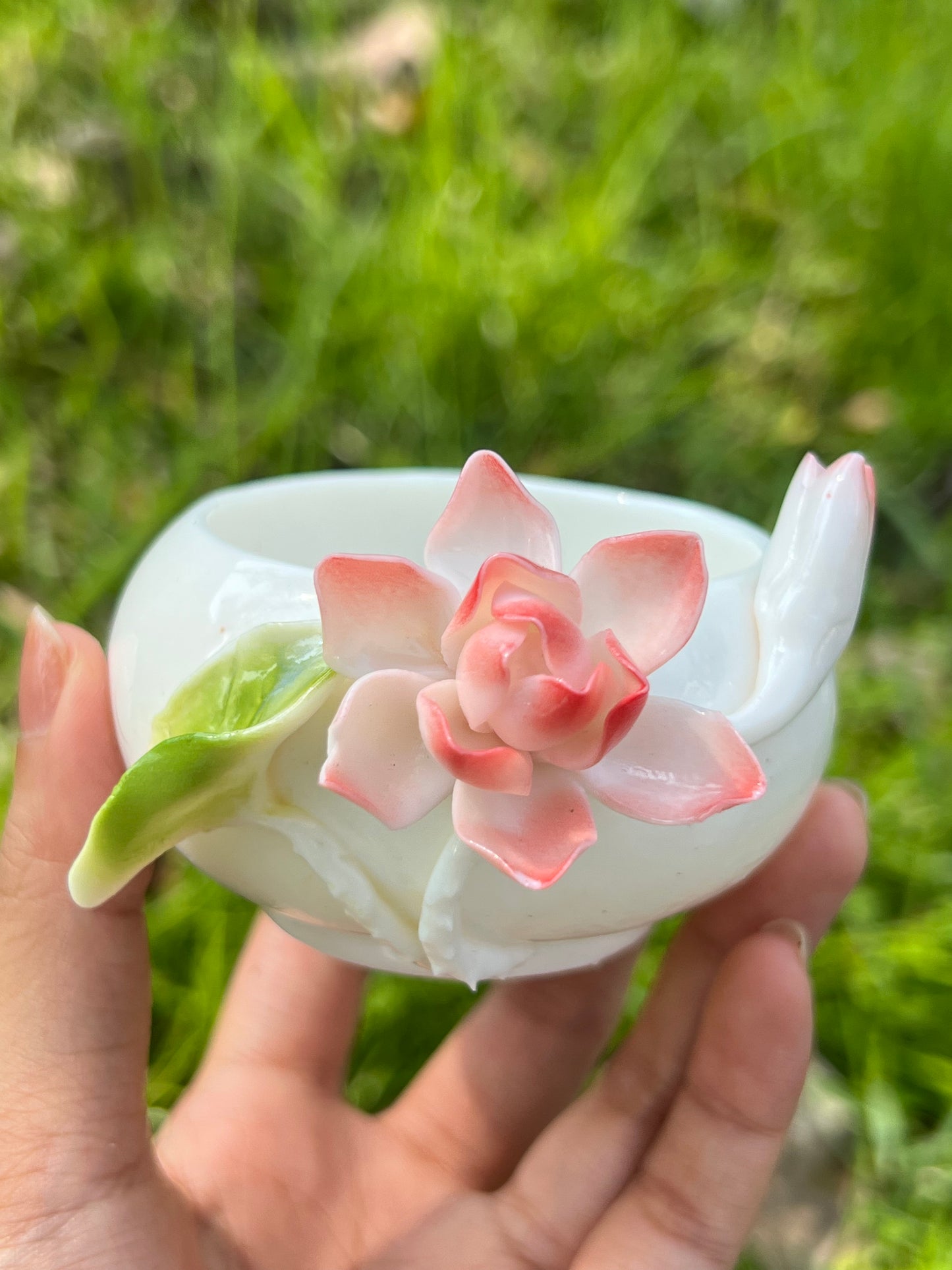 Handcrafted Chinese Yazhiyu Mutton Fat Jade Clay Purple Pink Lotus Flower Teacup