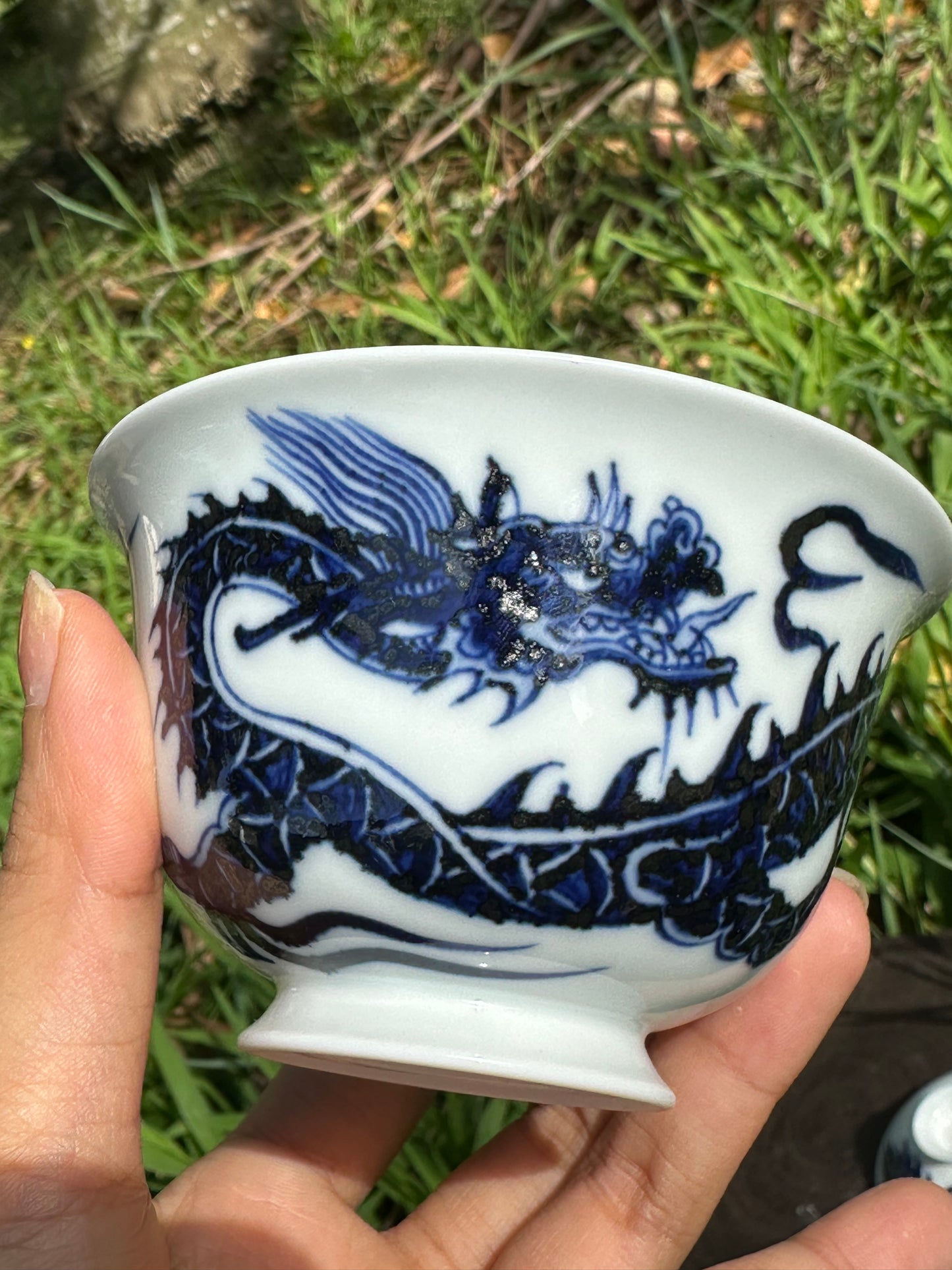 Chinese Handpainted Dragon Blue and White Porcelain Jingdezhen Gaiwan Master Artwork