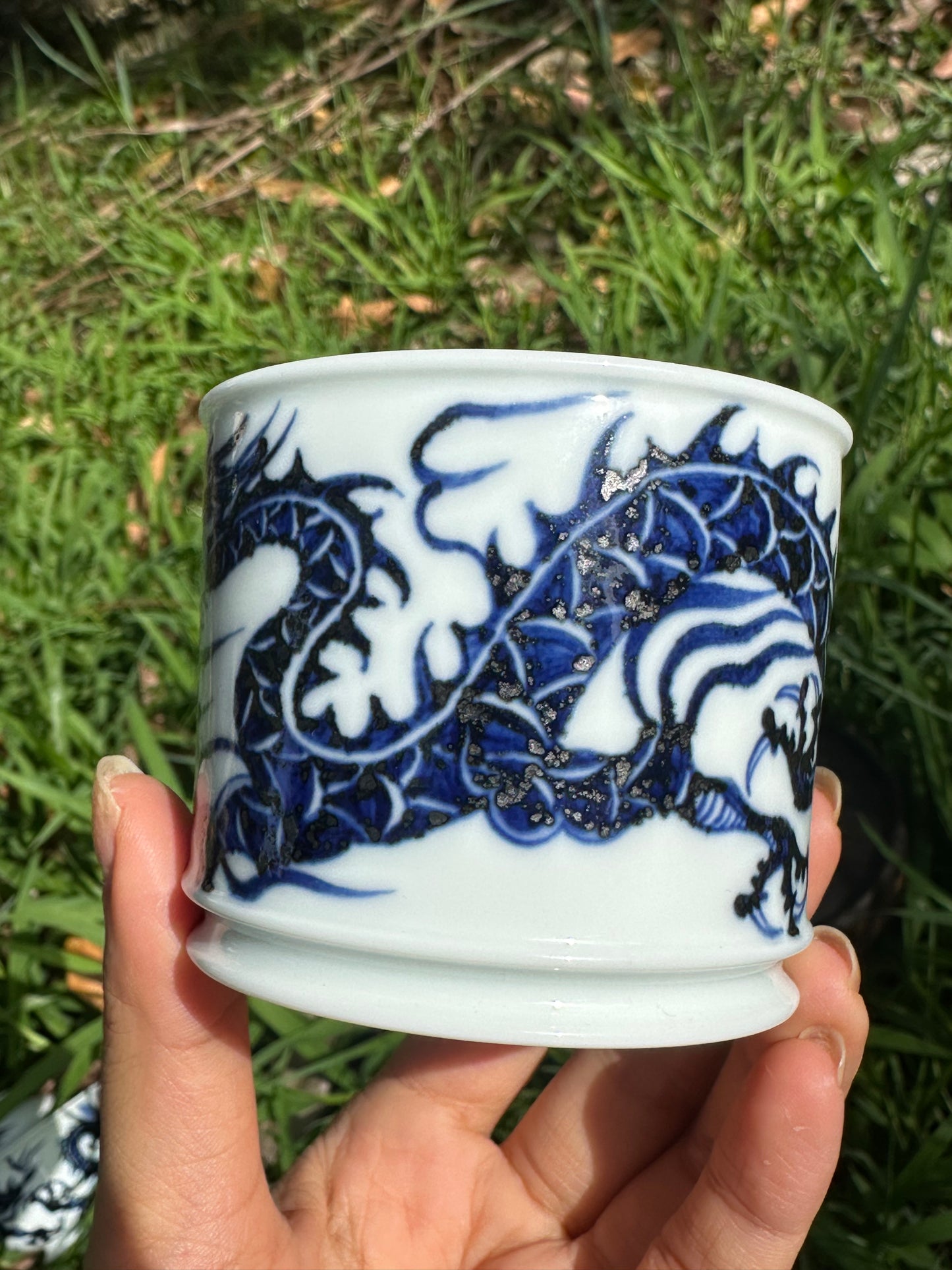 Chinese Handpainted Dragon Blue and White Porcelain Jingdezhen Gaiwan Master Artwork