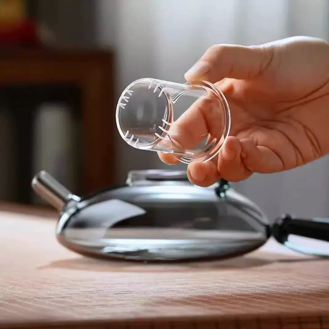 Chinese Electric Ceramic Heater Original Designed Anti-water 1000W 220V Low Heating Voice Grey Golden Color