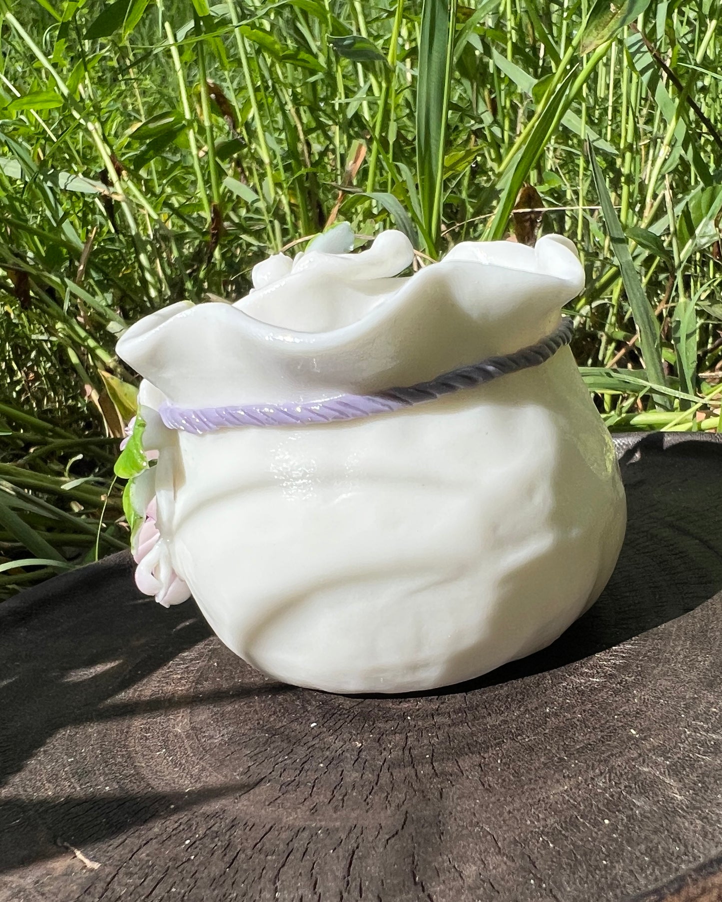 Handcrafted Chinese Yazhiyu Mutton Fat Jade Clay Purple Wisteria Flower Teacup