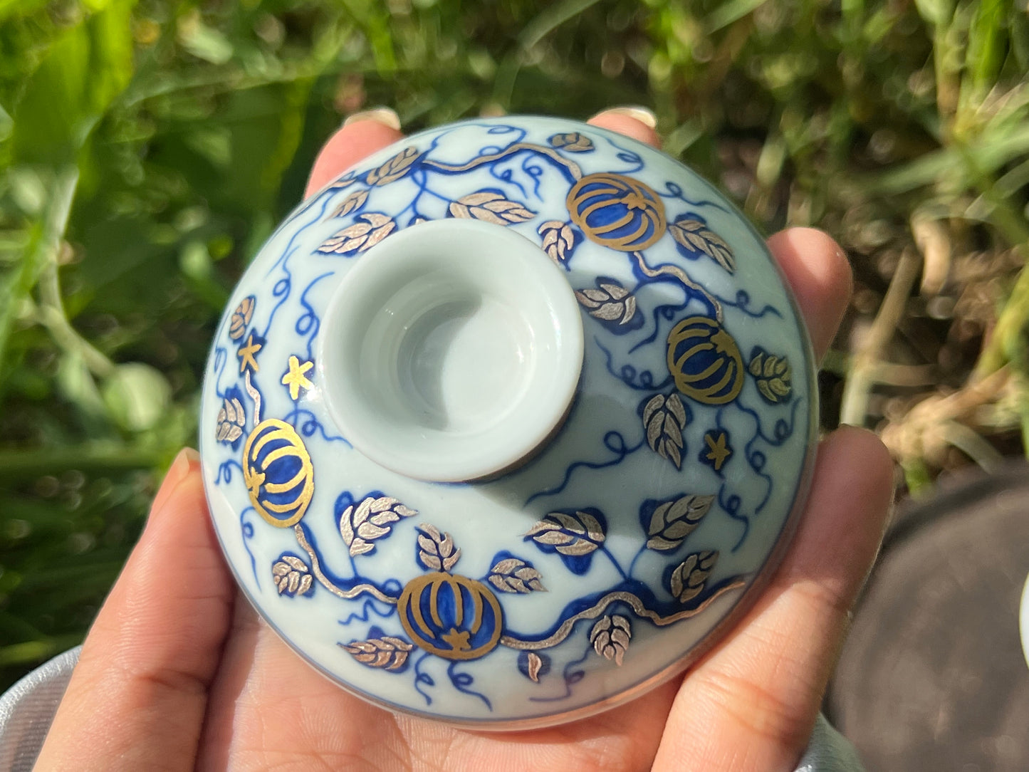 Hand Painted Gold Silver Watermelon Pattern Blue and White Porcelain Gaiwan Teapot Set