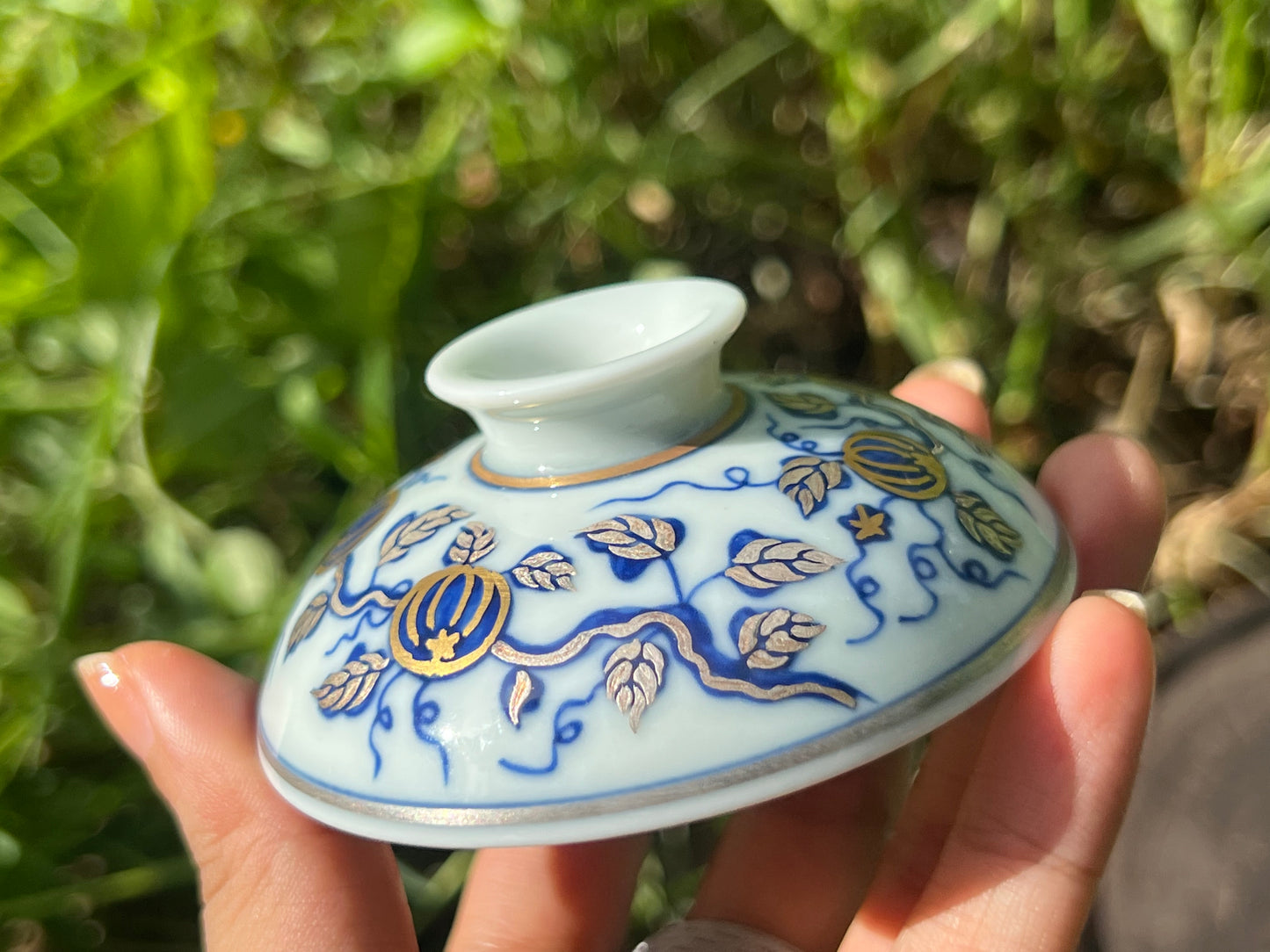 Hand Painted Gold Silver Watermelon Pattern Blue and White Porcelain Gaiwan Teapot Set
