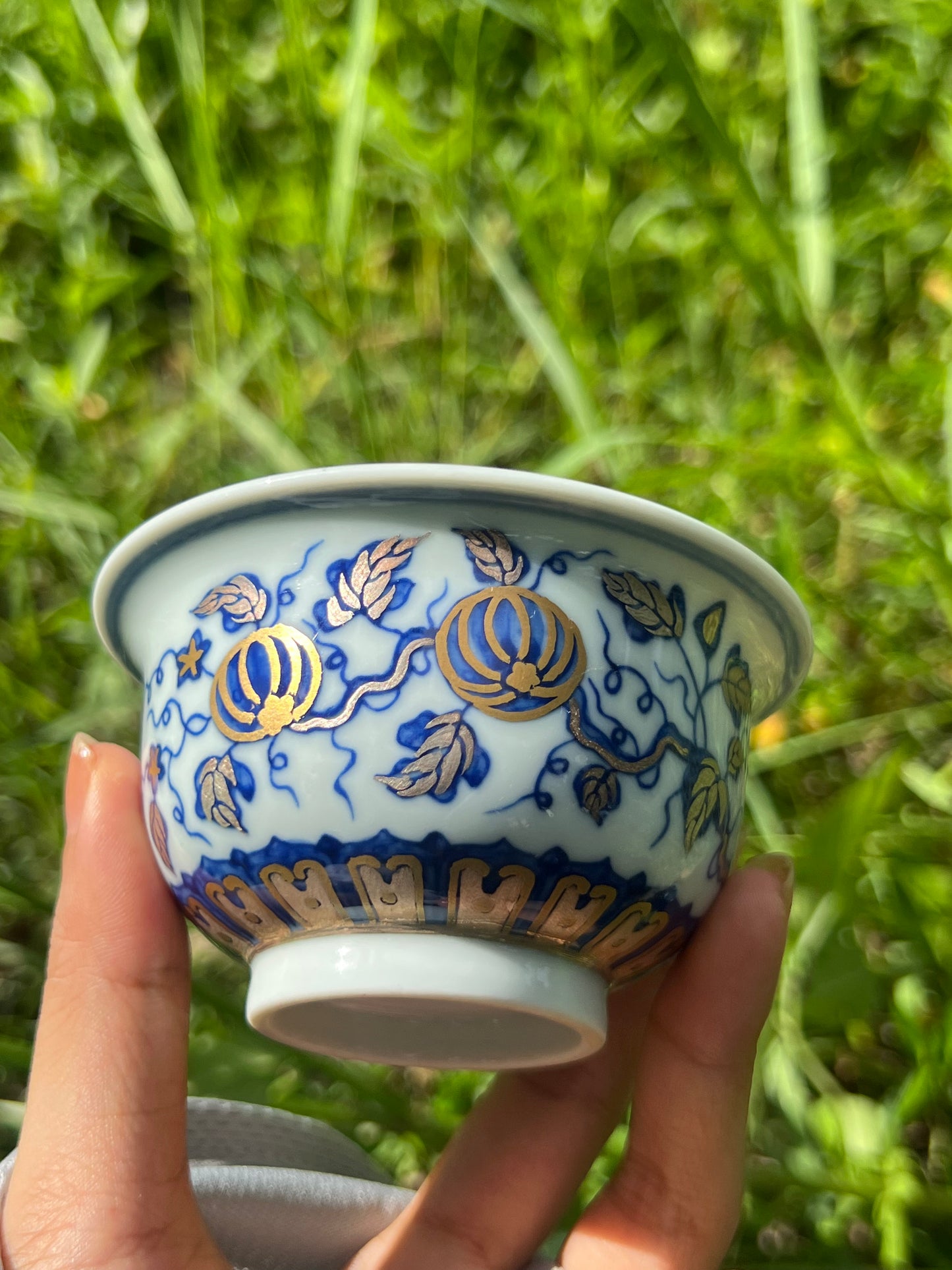 Hand Painted Gold Silver Watermelon Pattern Blue and White Porcelain Gaiwan Teapot Set