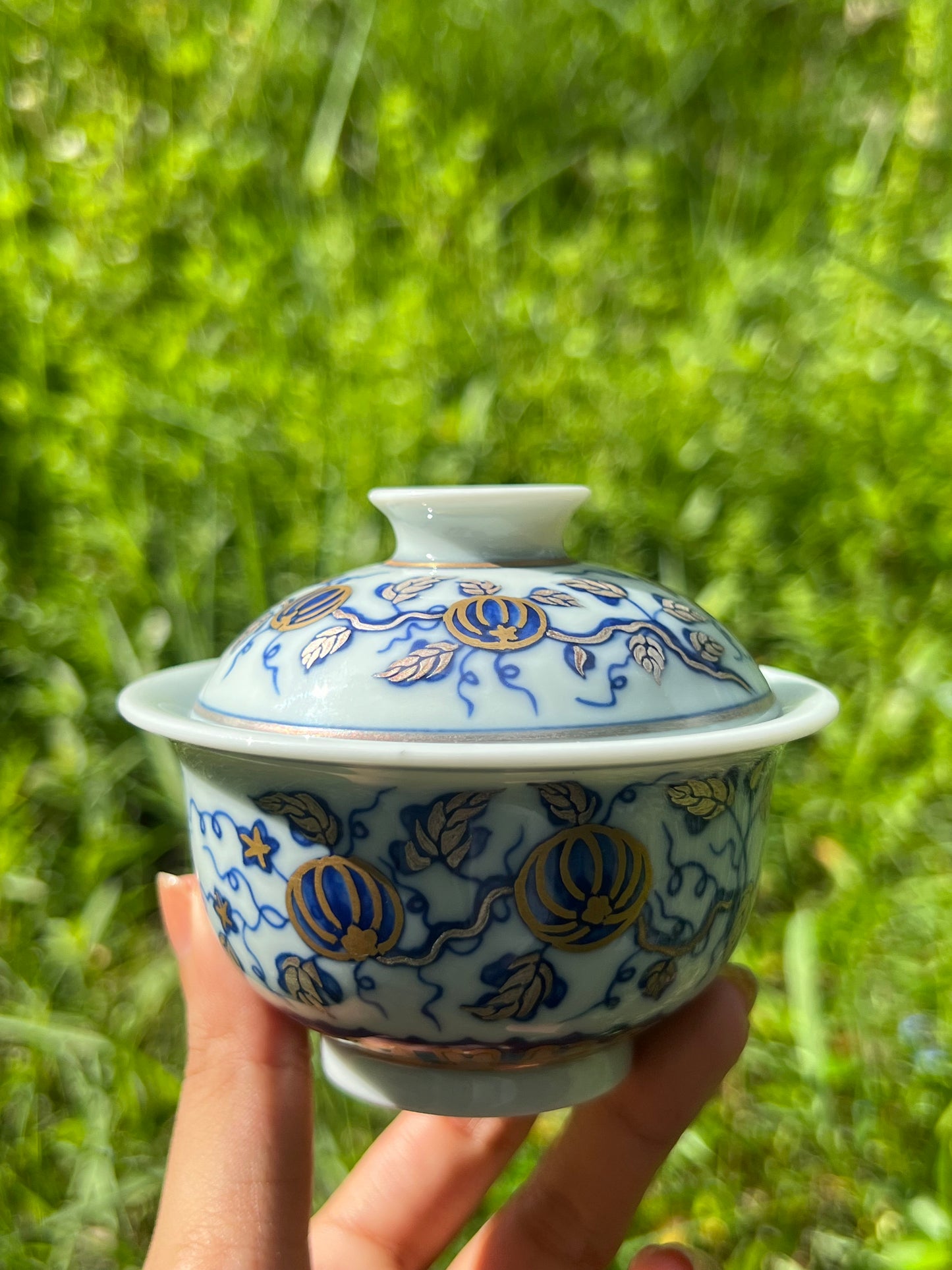 Hand Painted Gold Silver Watermelon Pattern Blue and White Porcelain Gaiwan Teapot Set