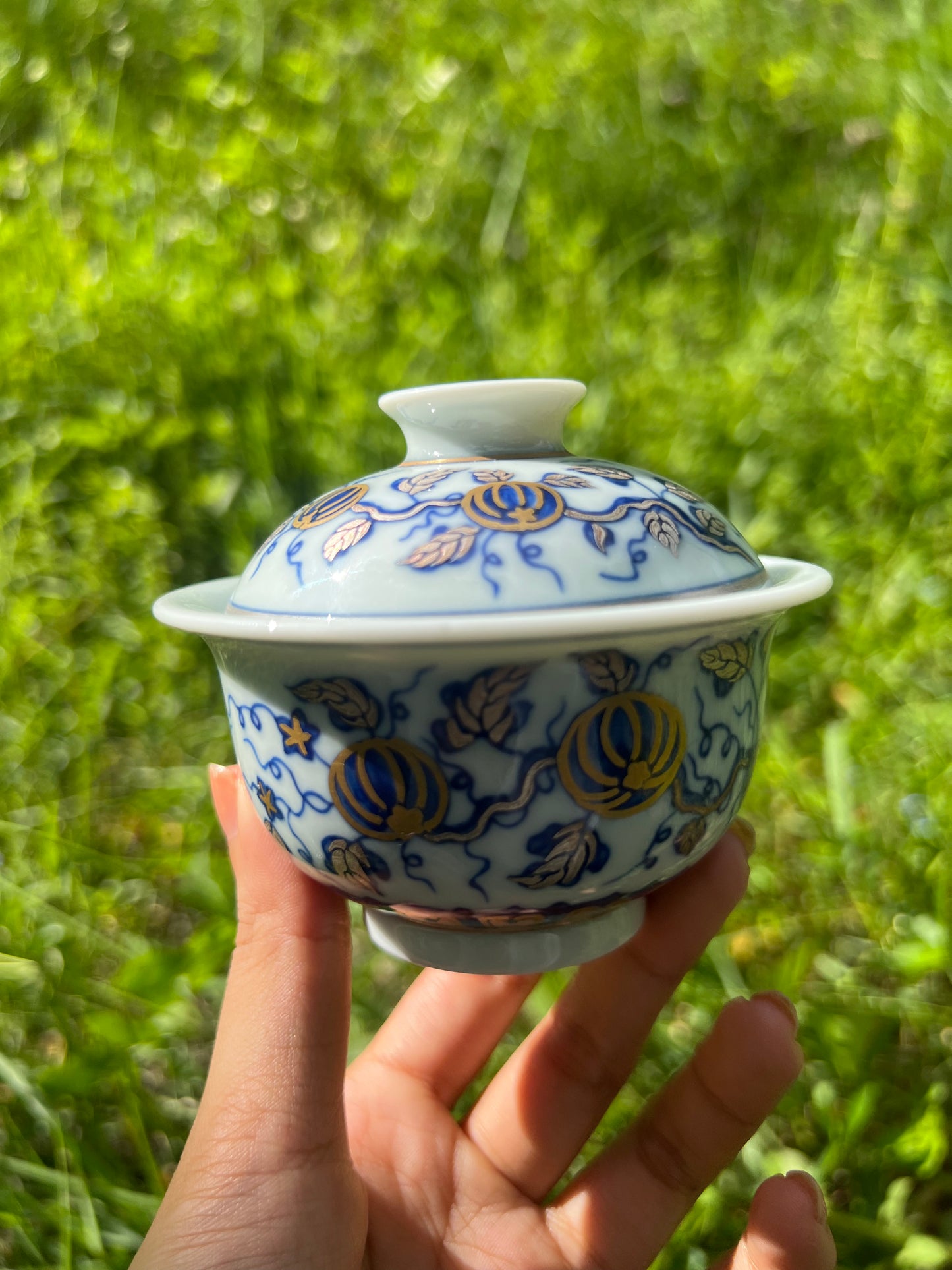 Hand Painted Gold Silver Watermelon Pattern Blue and White Porcelain Gaiwan Teapot Set