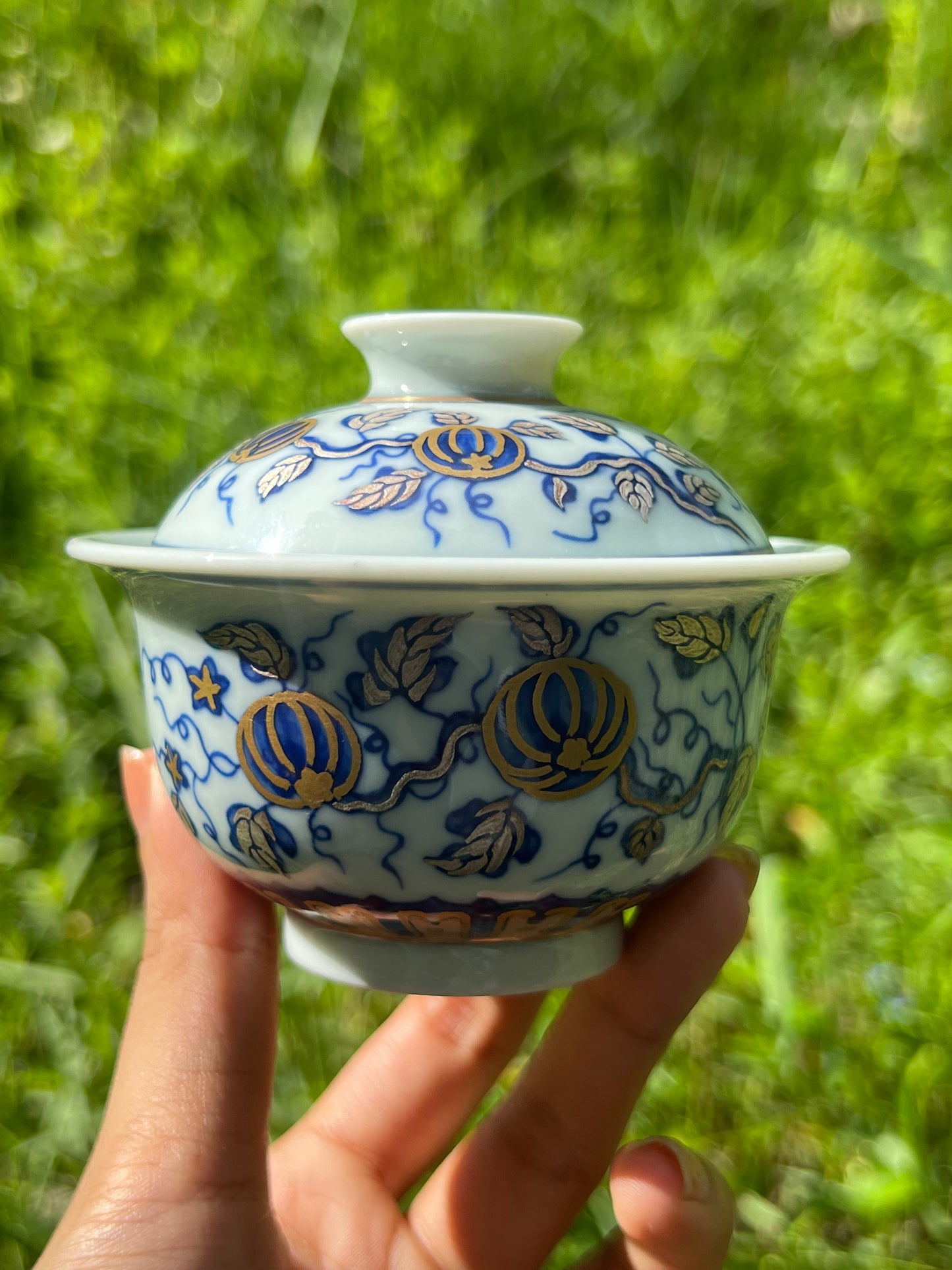 Hand Painted Gold Silver Watermelon Pattern Blue and White Porcelain Gaiwan Teapot Set