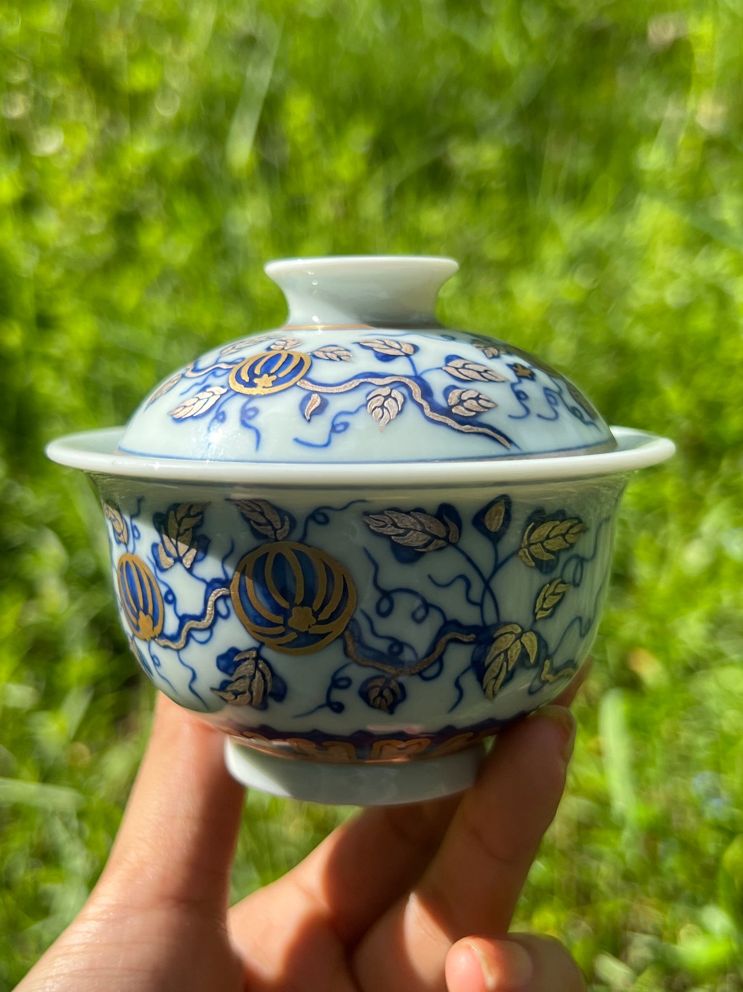 Hand Painted Gold Silver Watermelon Pattern Blue and White Porcelain Gaiwan Teapot Set