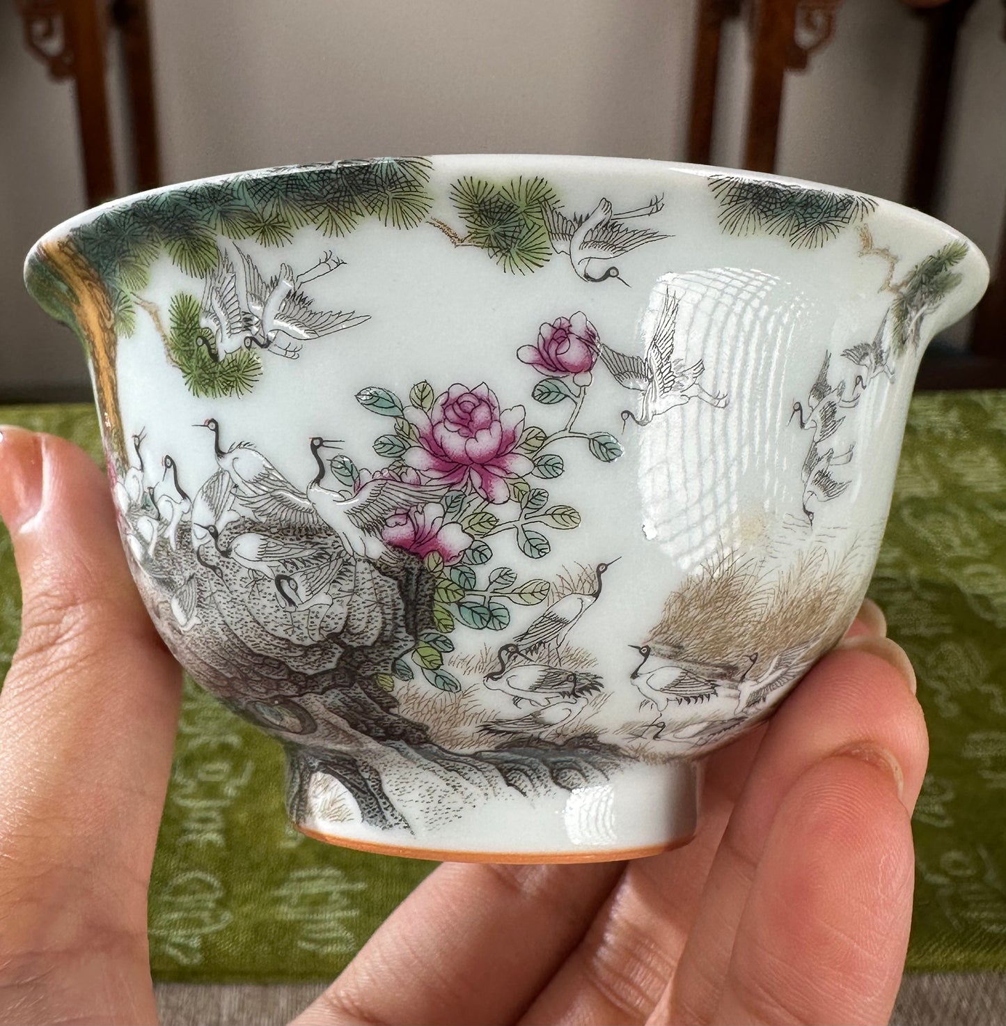 Handpainted Chinese Traditional Hundred Auspicious Cranes Enamel Falangcai High Class Ceramic Teacup