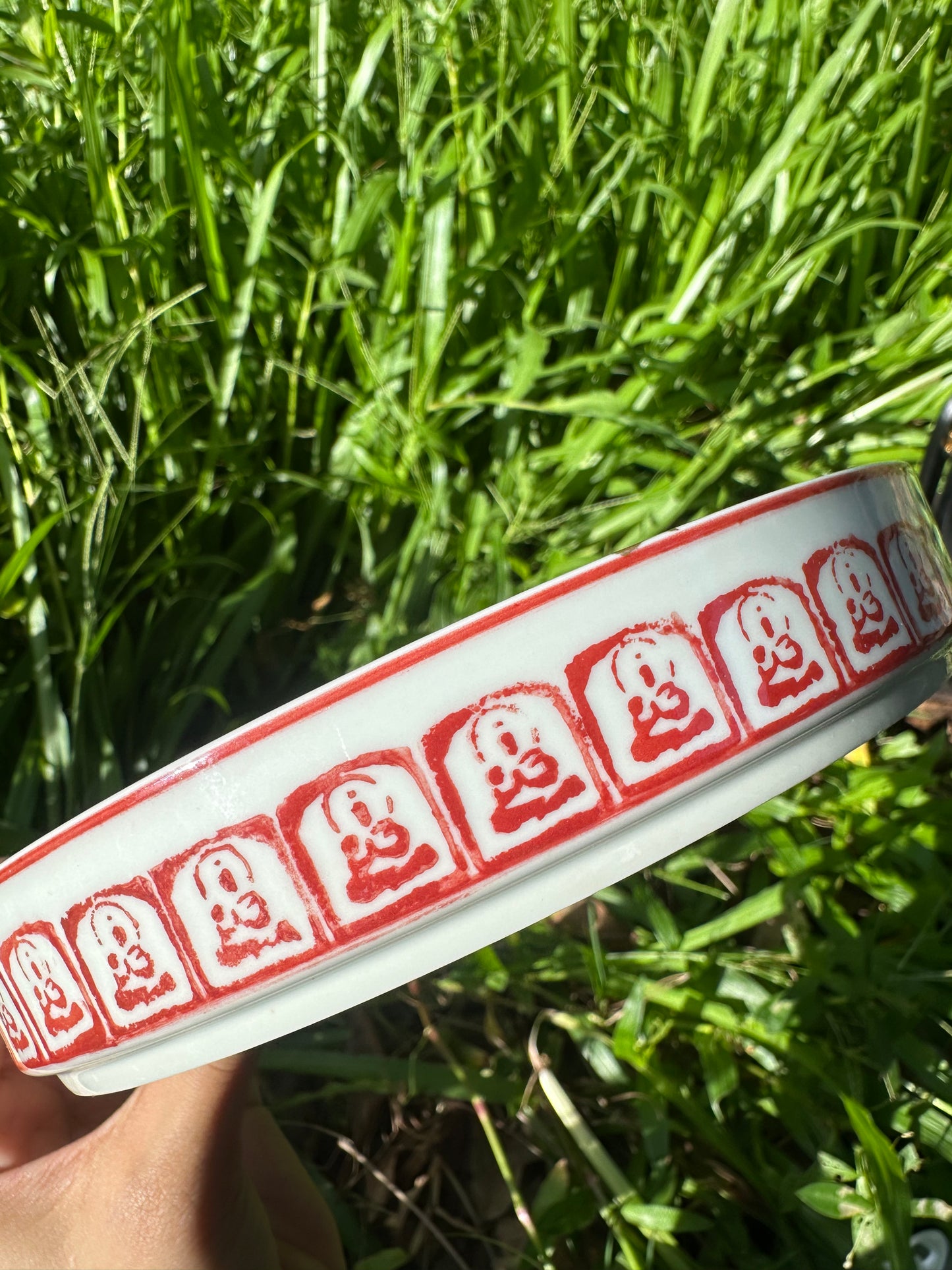 Chinese Red Enameled Hand Painted Porcelain Imitating Tapian Traditional Rubbing Bouddha Calligraphy Masterpiece Gaiwan Tea Tray Set