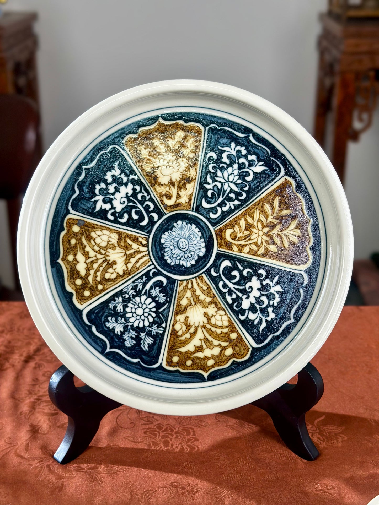 Handpainted Chinese Luxious Underglaze Gold Youlijin Traditional Flower Pattern Masterpiece Gaiwan Set Tea Tray Set Tea Boat