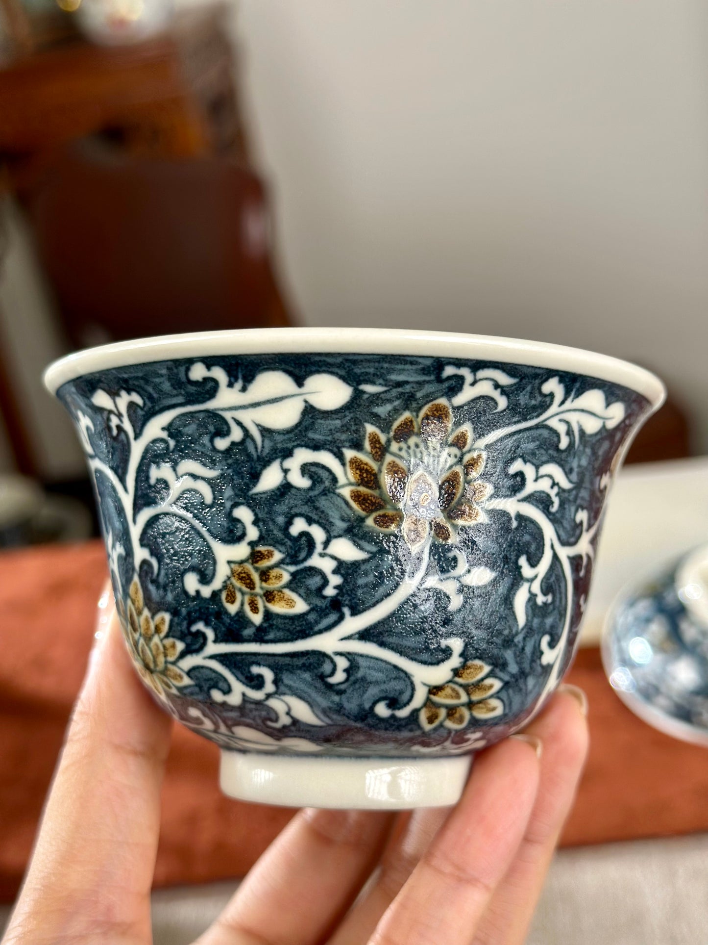 Handpainted Chinese Luxious Underglaze Gold Youlijin Traditional Lion Pattern Masterpiece Gaiwan Set Artwork Teacup