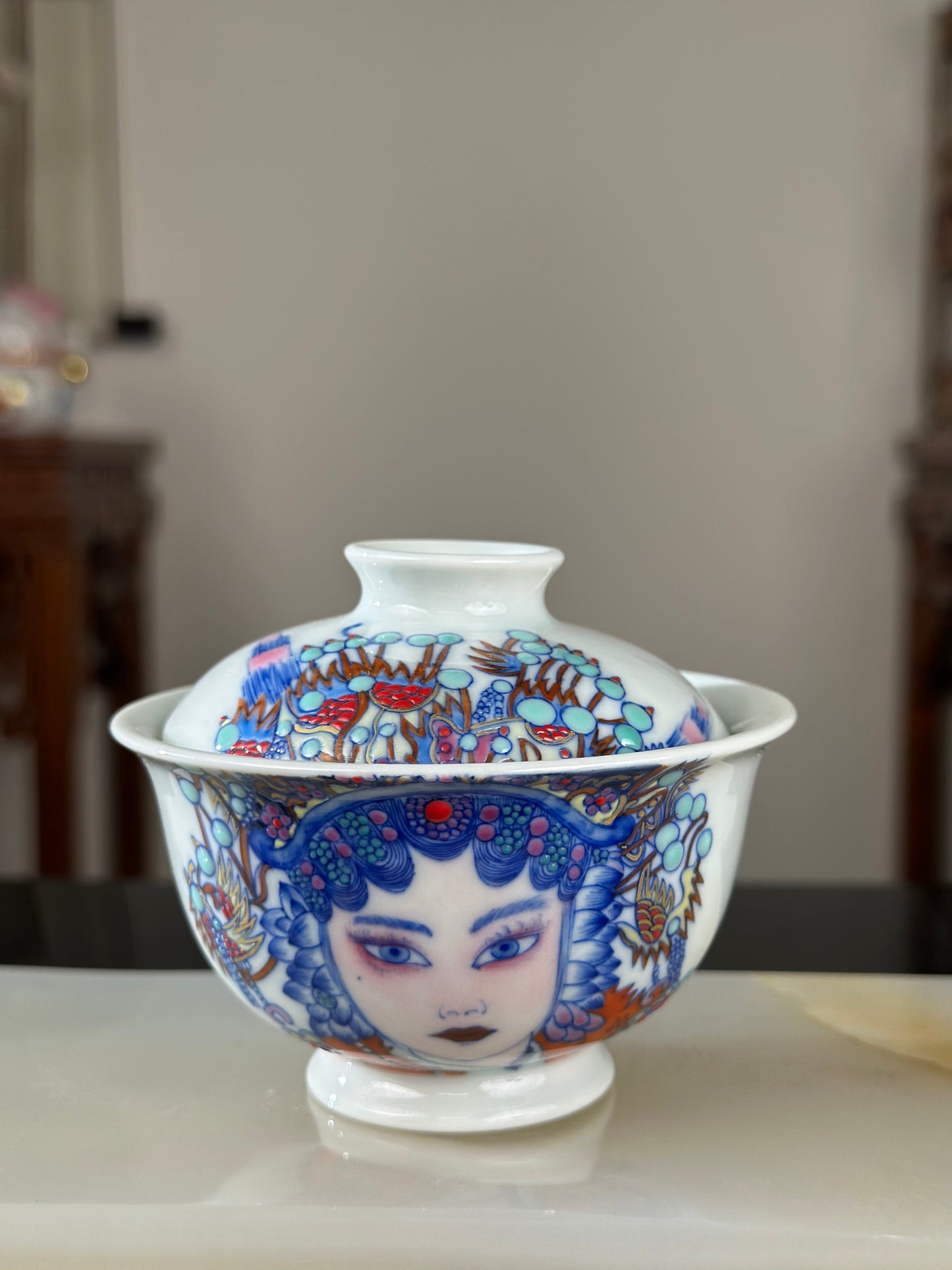 Handpainted Beijing Opera Portrait Pattern Chinese Jingdezhen Doucai Master Fine China Gaiwan Teacup Set