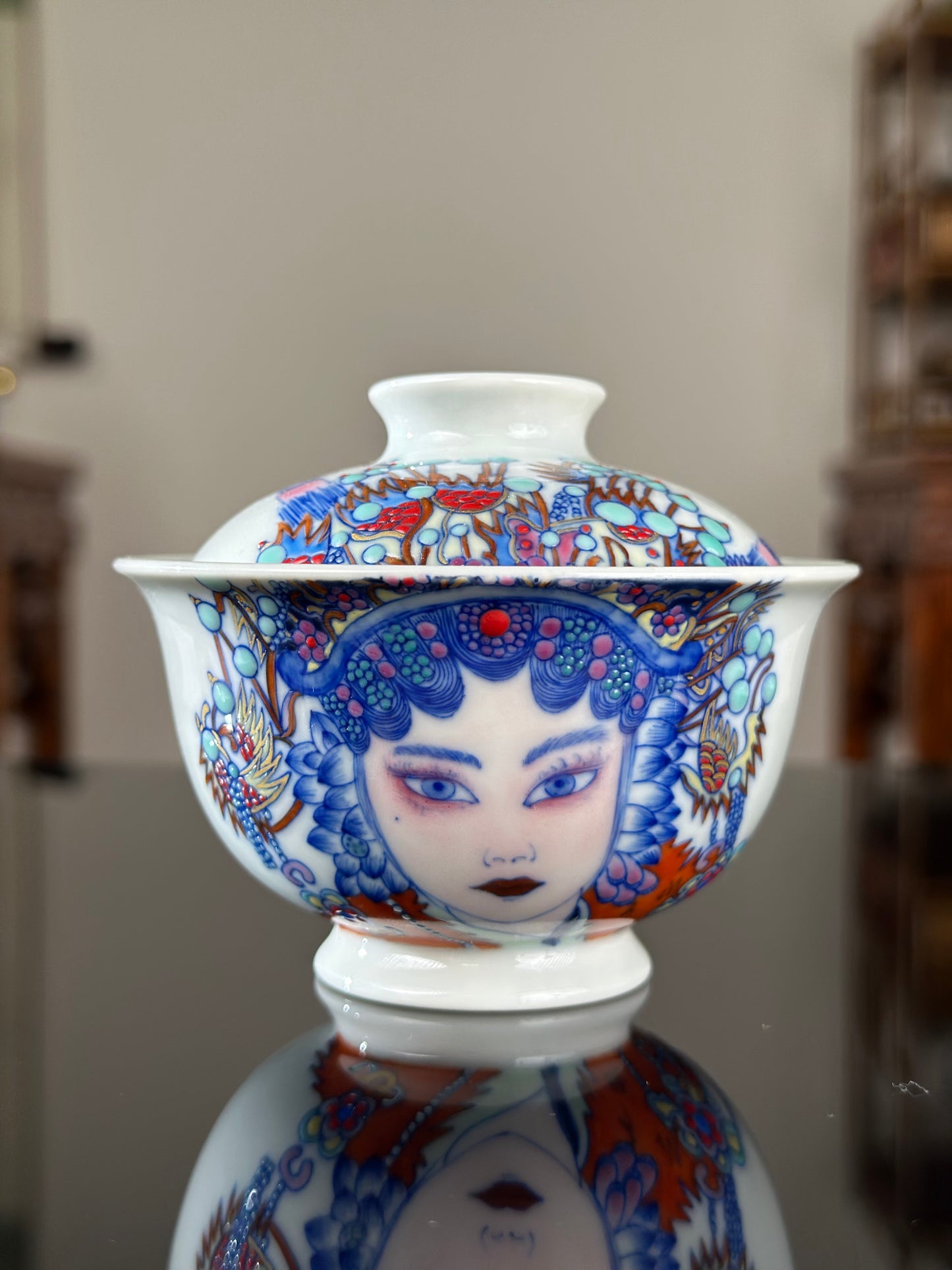 Handpainted Beijing Opera Portrait Pattern Chinese Jingdezhen Doucai Master Fine China Gaiwan Teacup Set