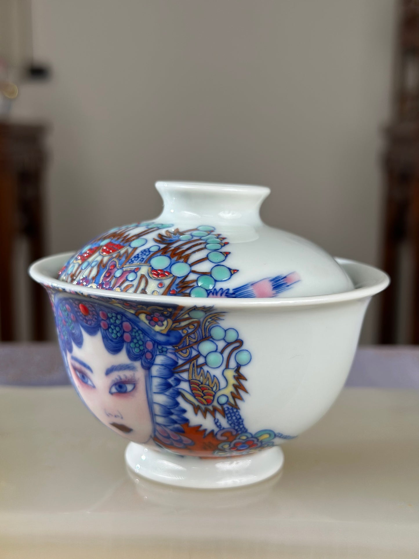 Handpainted Beijing Opera Portrait Pattern Chinese Jingdezhen Doucai Master Fine China Gaiwan Teacup Set