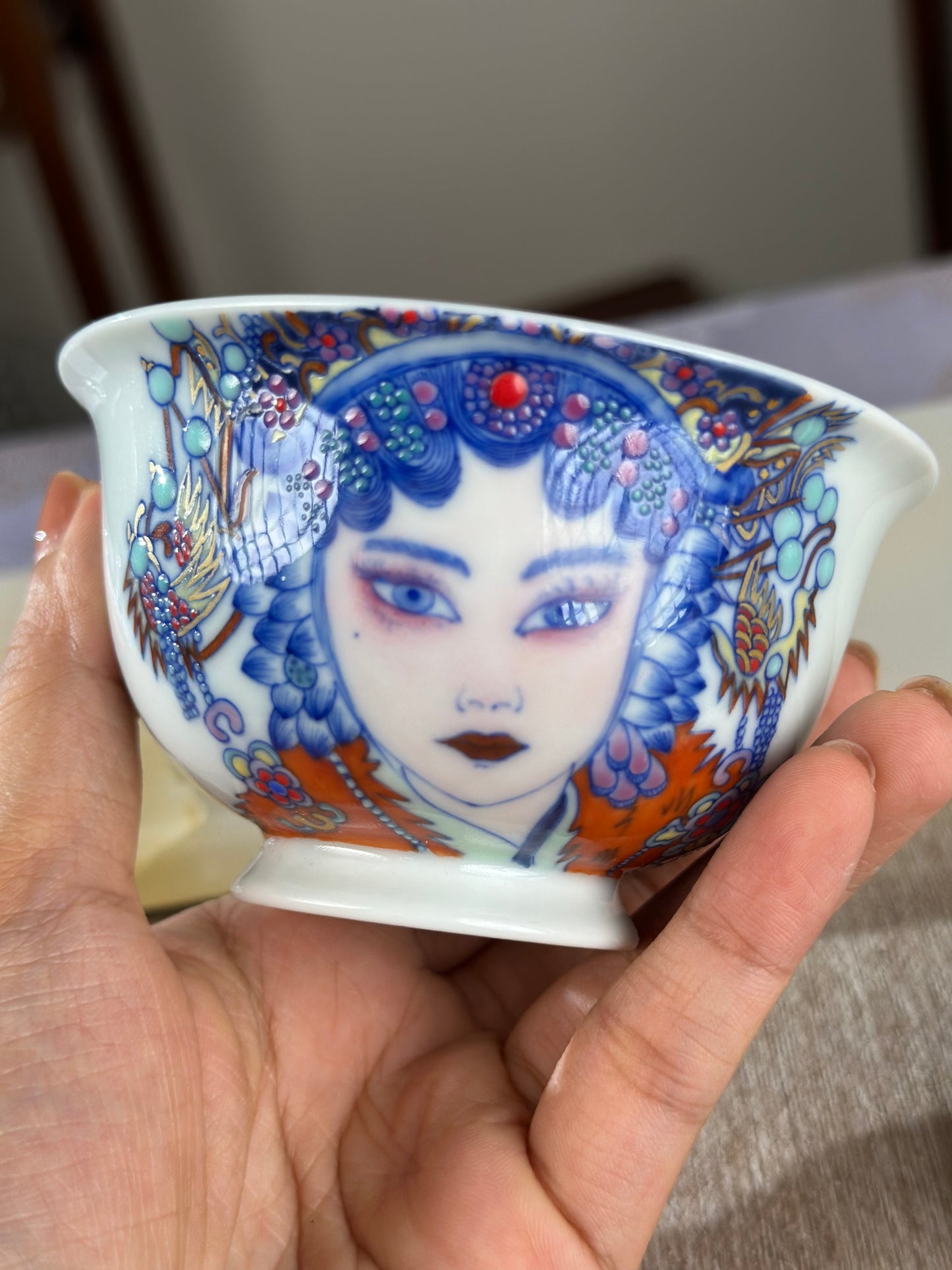 Handpainted Beijing Opera Portrait Pattern Chinese Jingdezhen Doucai Master Fine China Gaiwan Teacup Set