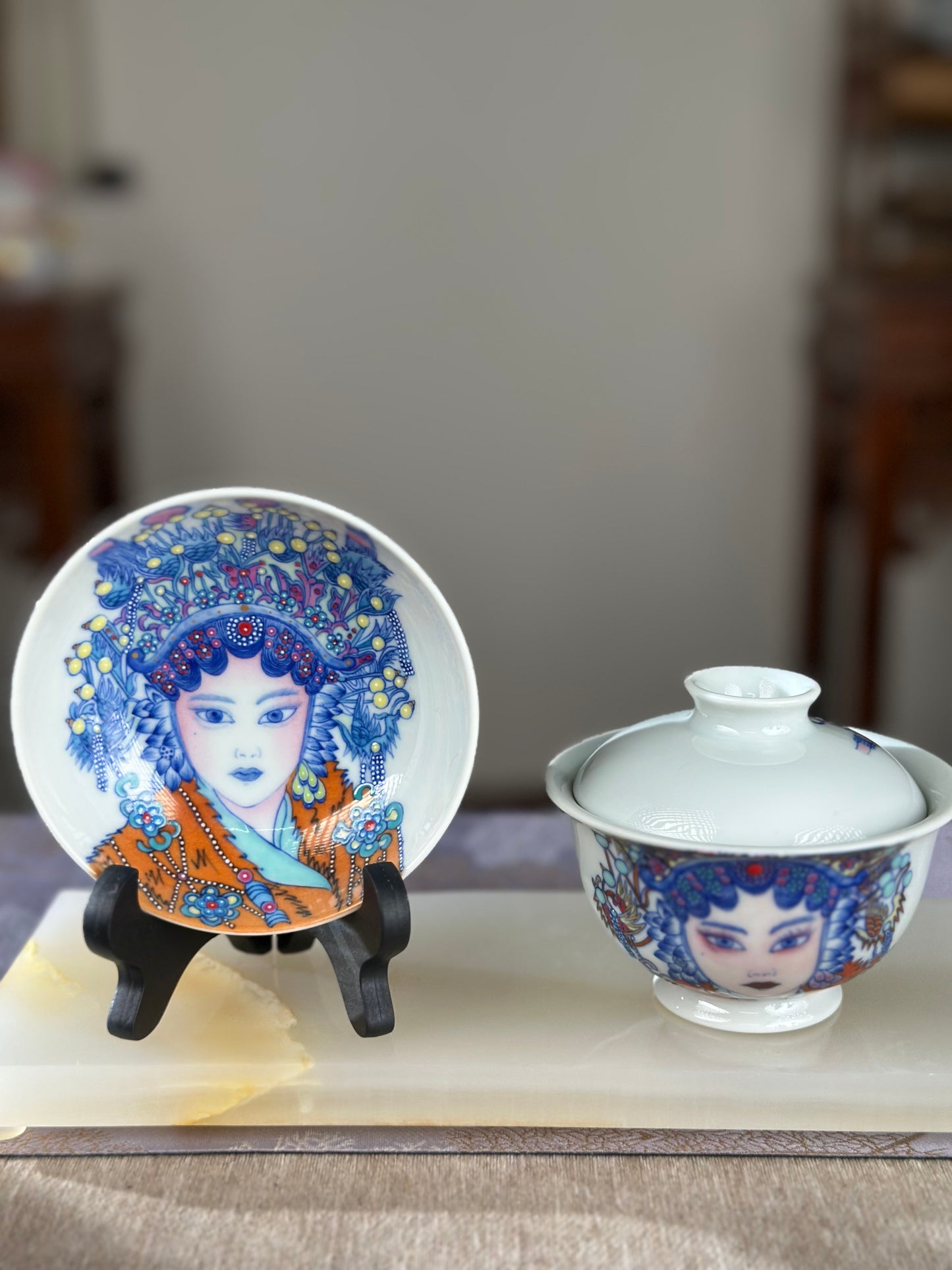 Handpainted Beijing Opera Portrait Pattern Chinese Jingdezhen Doucai Master Fine China Gaiwan Teacup Set