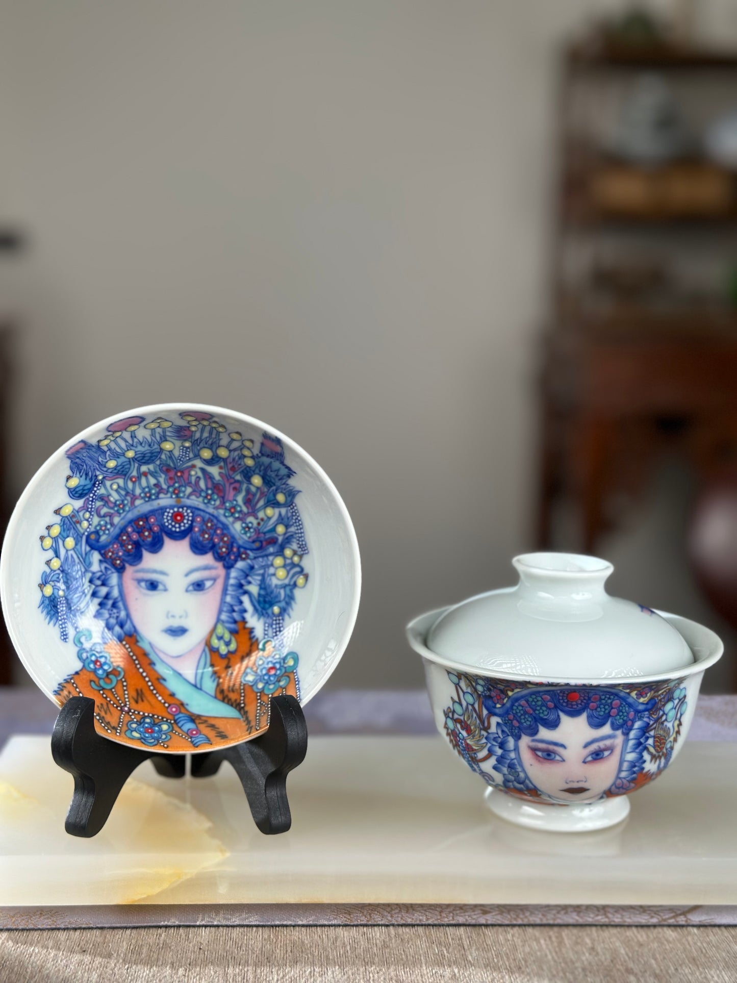 Handpainted Beijing Opera Portrait Pattern Chinese Jingdezhen Doucai Master Fine China Gaiwan Teacup Set