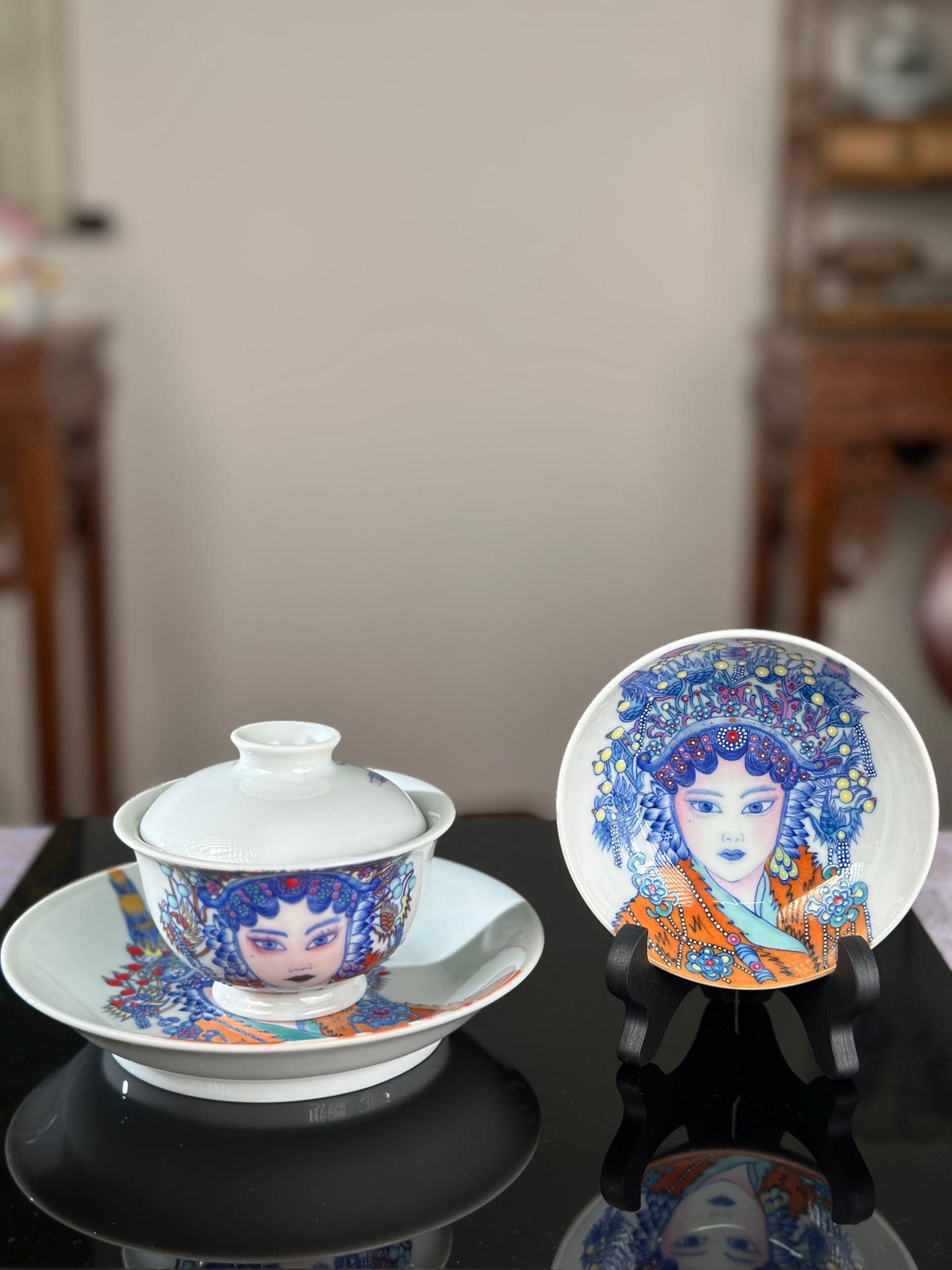 Handpainted Beijing Opera Portrait Pattern Chinese Jingdezhen Doucai Master Fine China Gaiwan Teacup Set