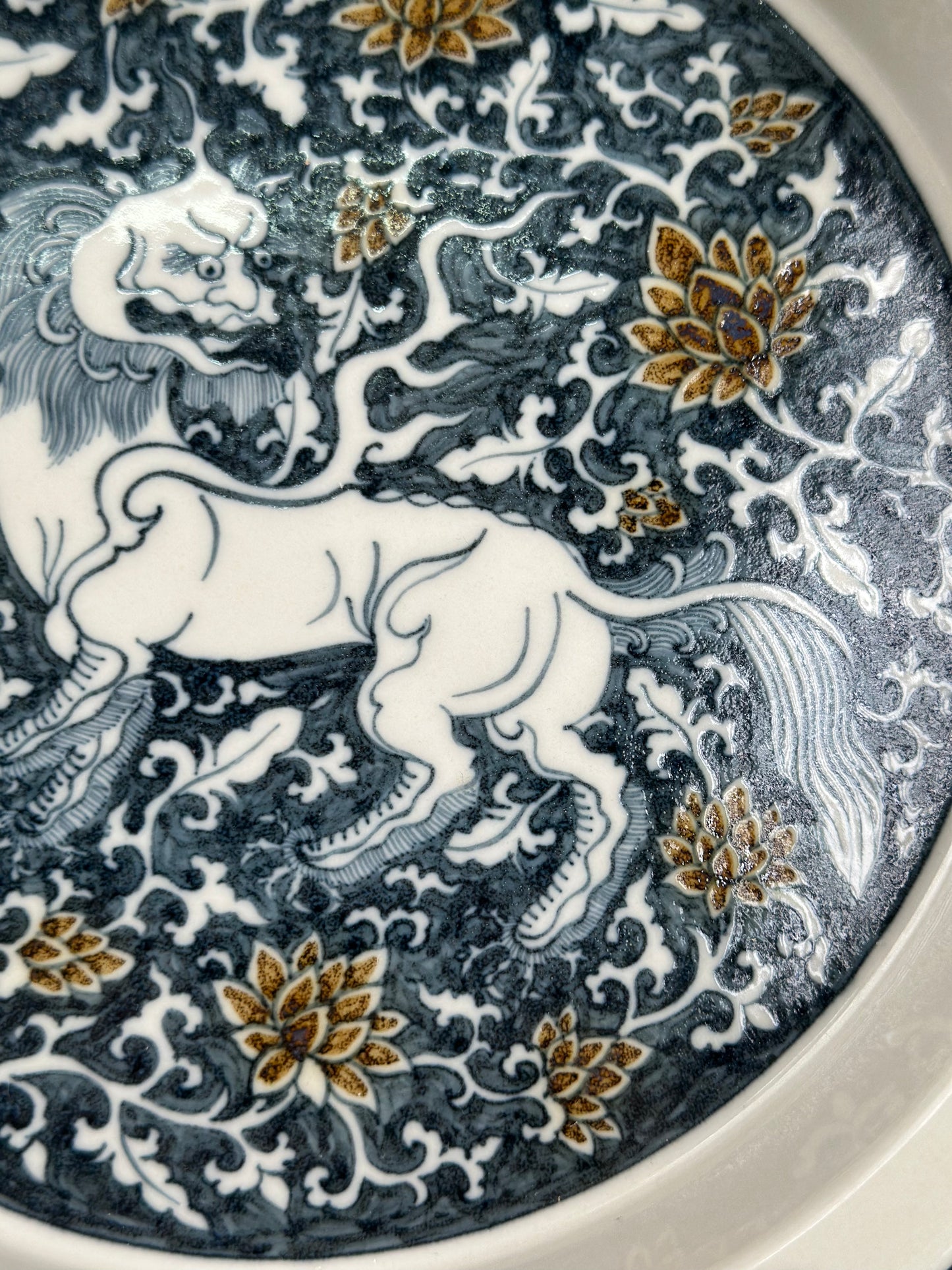 Handpainted Chinese Luxious Blue White Porcelain Underglaze Gold Youlijin Traditional Lion Pattern Masterpiece Gaiwan Set Artwork Teacup