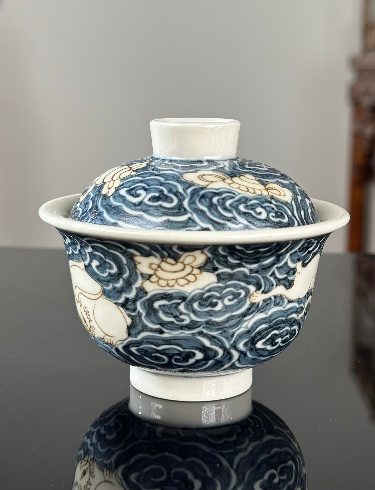 Handpainted Chinese High End Blue White Porcelain Underglaze Gold Youlijin Rabbit Pattern Teacup Gaiwan Tray Set