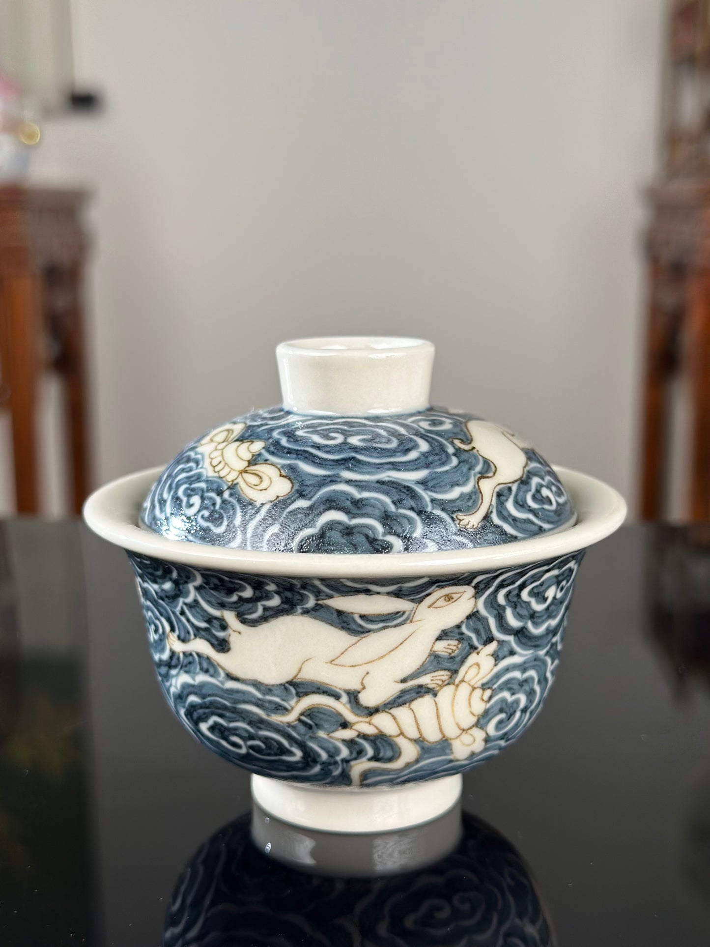 Handpainted Chinese High End Blue White Porcelain Underglaze Gold Youlijin Rabbit Pattern Teacup Gaiwan Tray Set