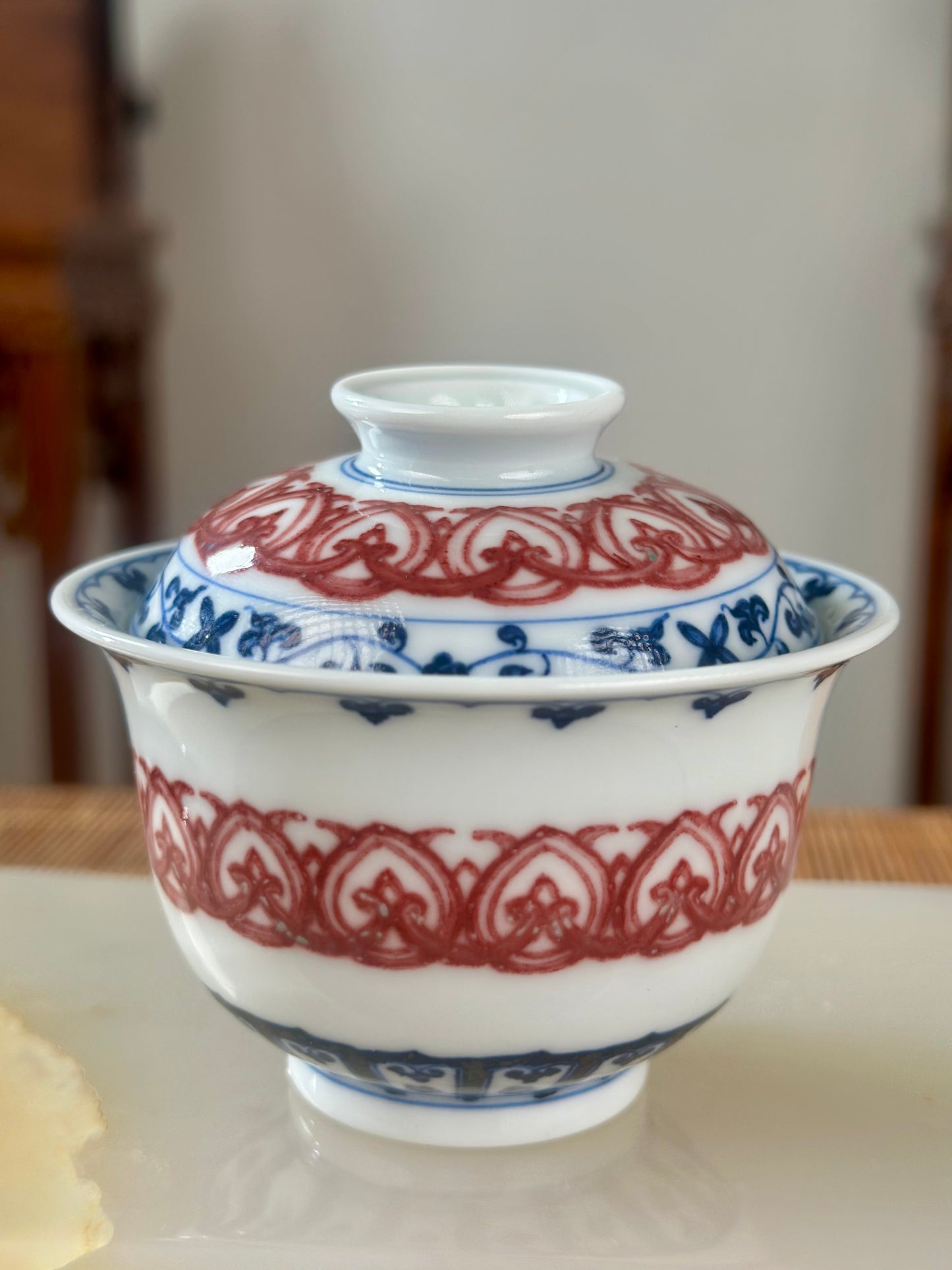 Handpainted Chinese Traditional Baoxiang Flower Pattern Blue and White Underglaze Red Youlihong Porcelain Jingdezhen Gaiwan Teacup Set