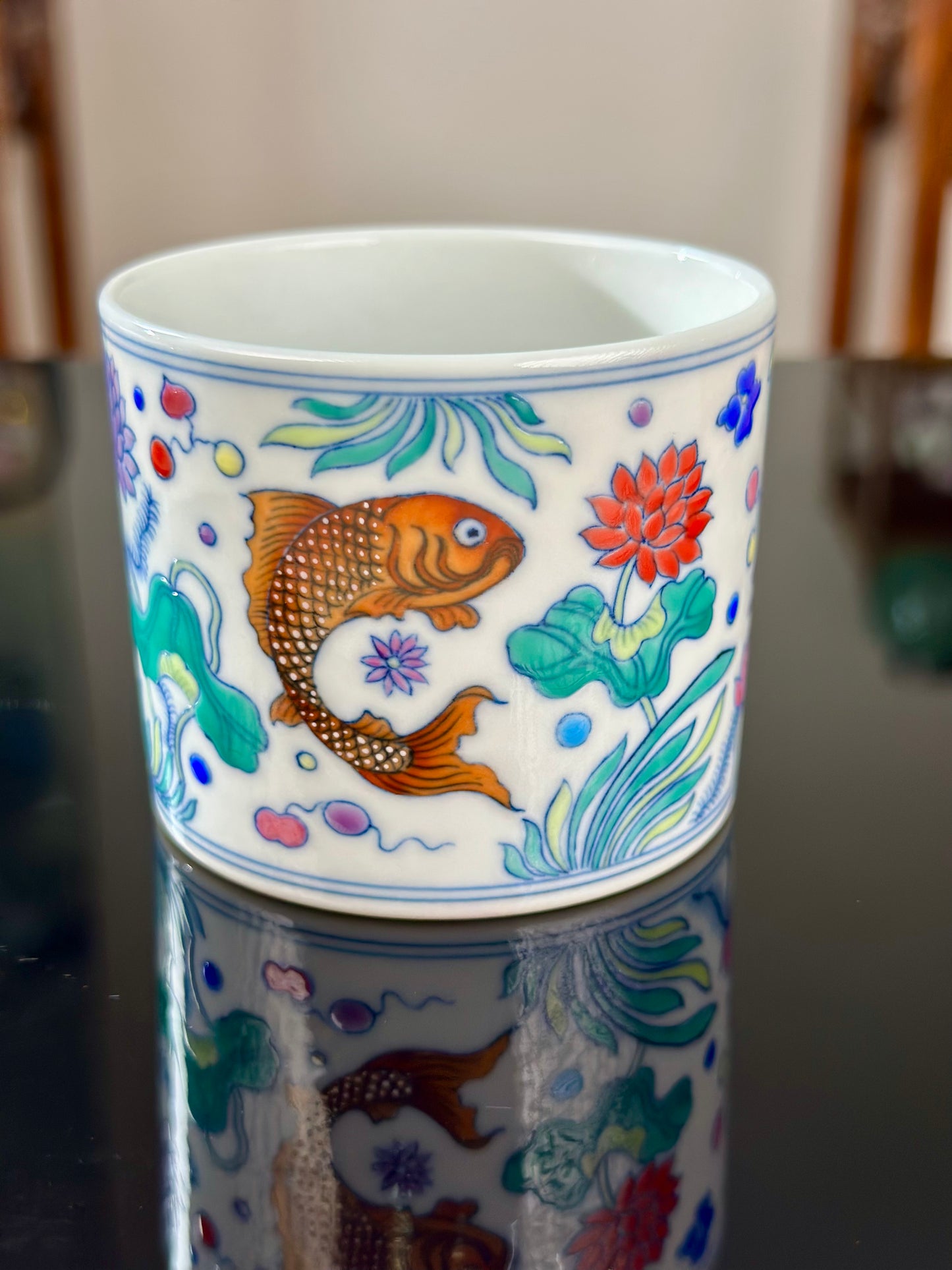 Handpainted Chinese Traditional Fish Pattern Chinese Jingdezhen Doucai Master Fine China Teacup