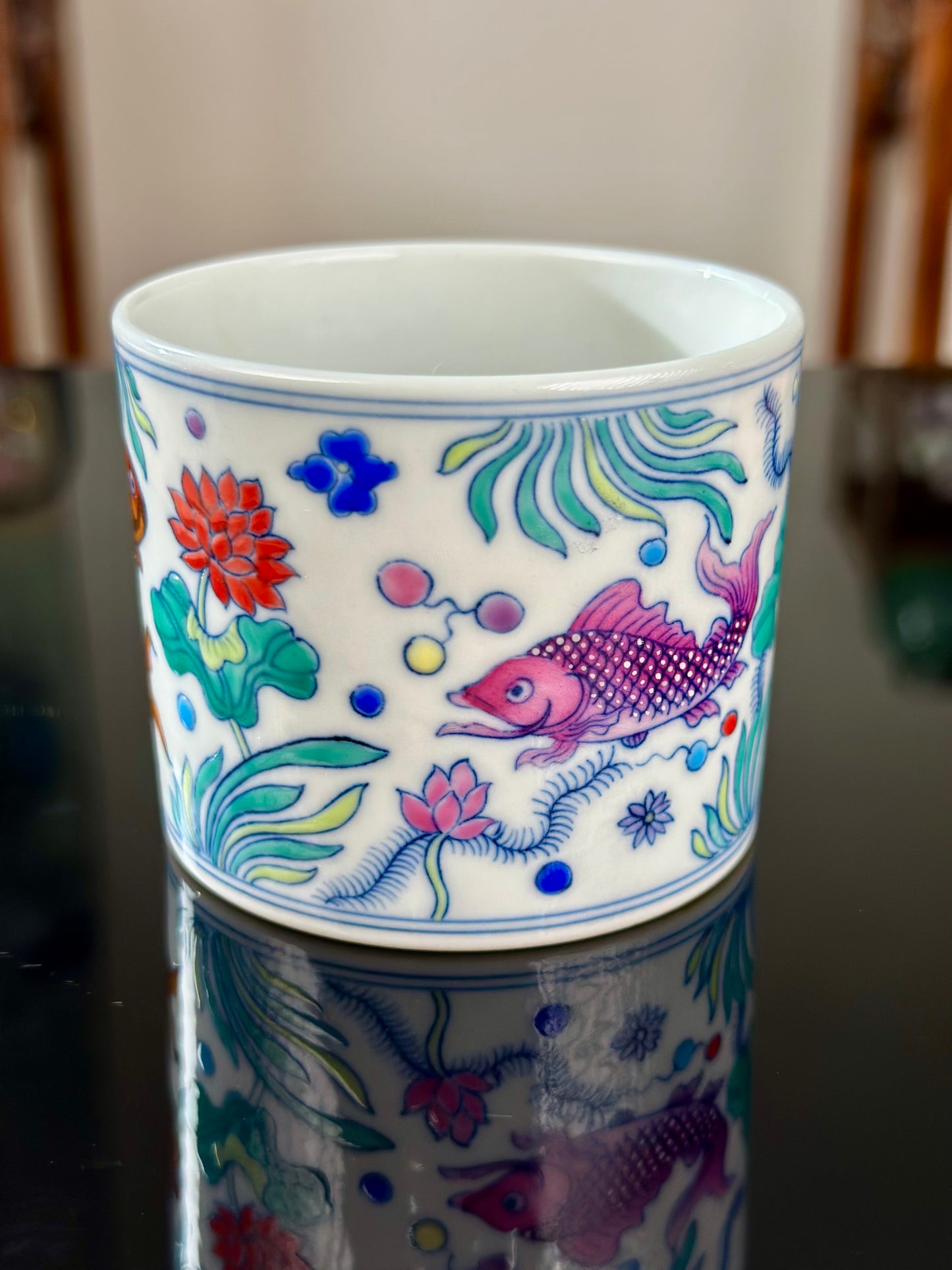 Handpainted Chinese Traditional Fish Pattern Chinese Jingdezhen Doucai Master Fine China Teacup