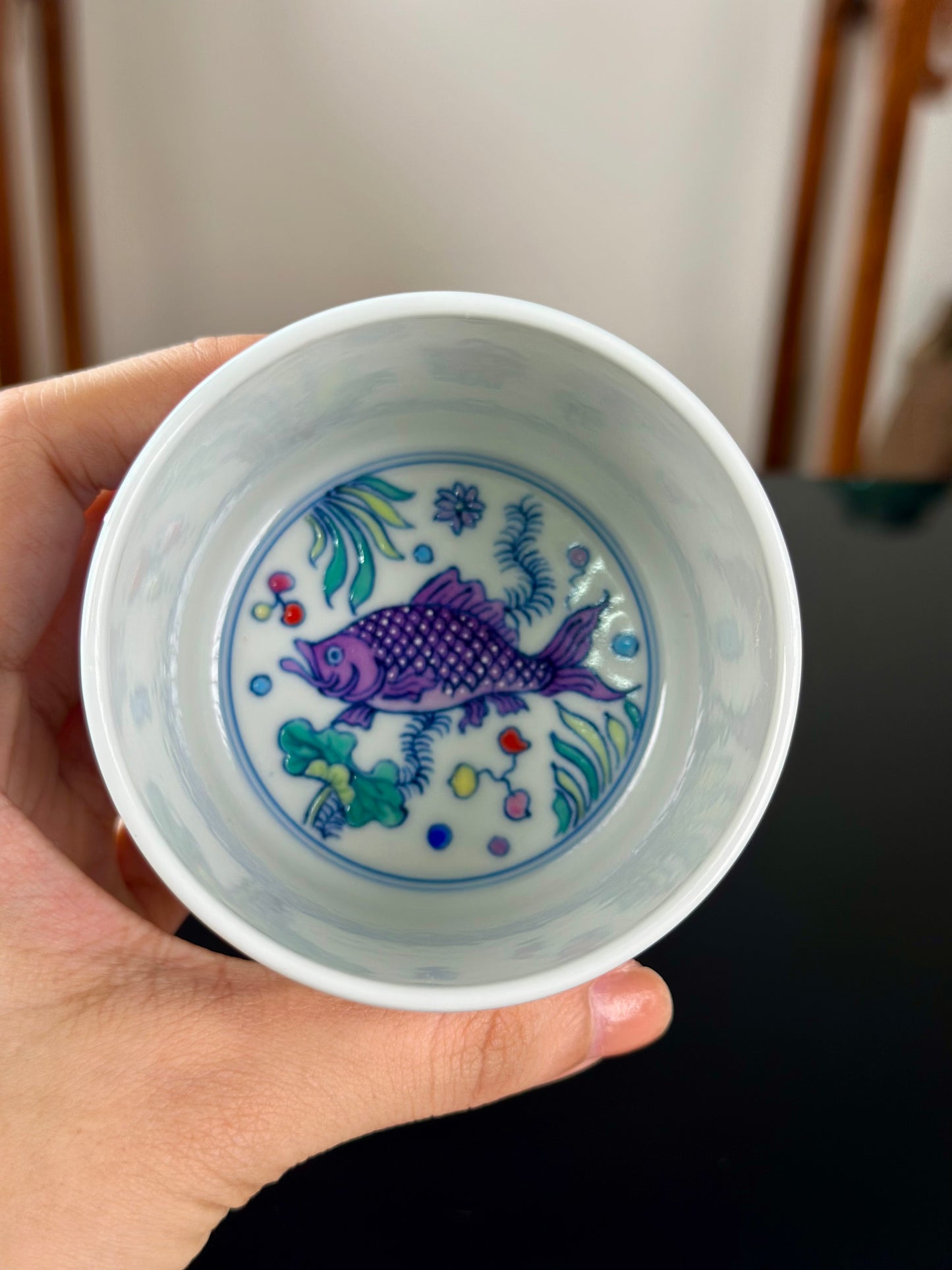 Handpainted Chinese Traditional Fish Pattern Chinese Jingdezhen Doucai Master Fine China Teacup