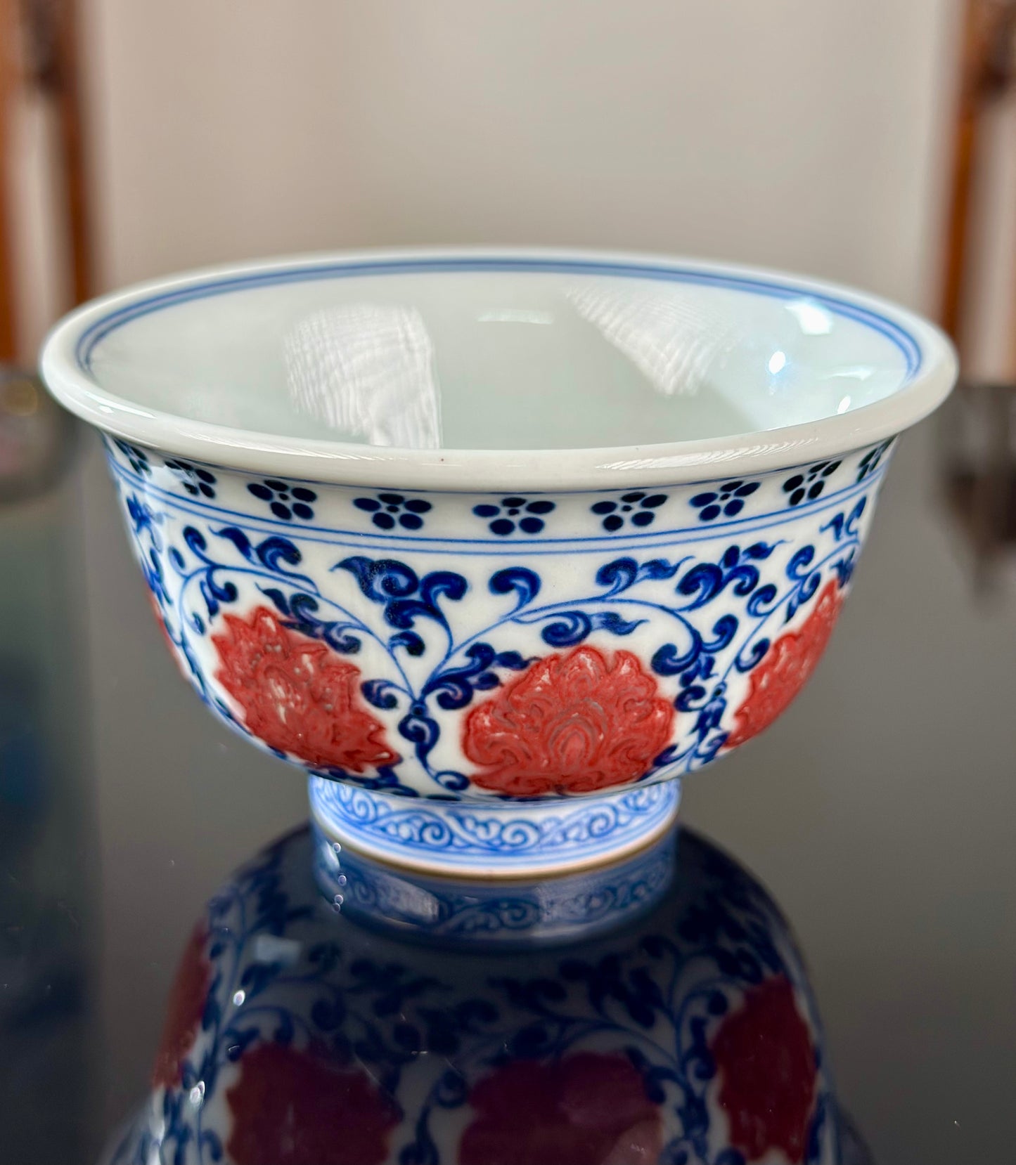 Handpainted Chinese Traditional Lotus and Twined Stem Pattern Blue and White Underglaze Red Youlihong Porcelain Jingdezhen Rotating Teacup