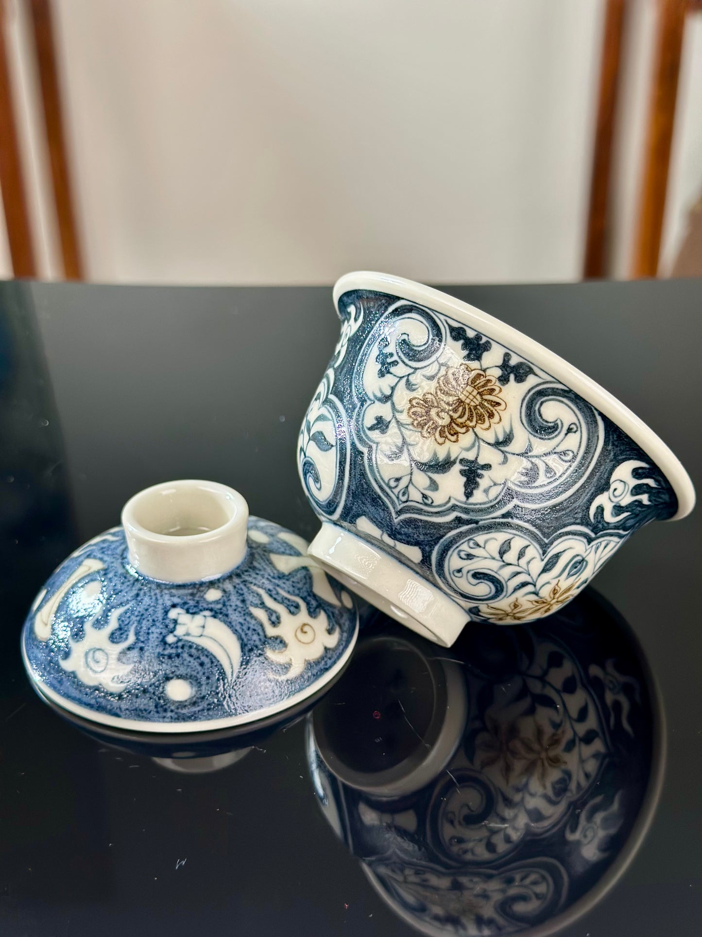 Handpainted Chinese Luxious Blue White Porcelain Underglaze Gold Youlijin Ruyi Pattern Gaiwan Set Artwork Teacup