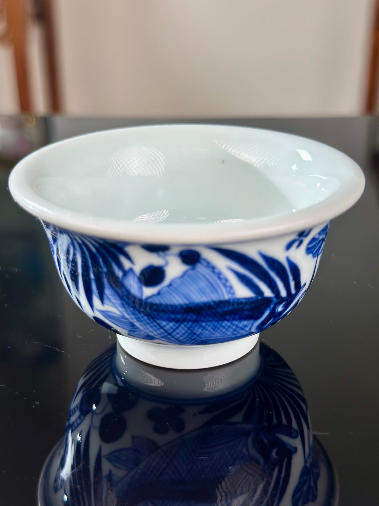Hand Painted Chinese Blue and White Porcelain Fish and Algae Pattern Teacup Jingdezhen Master Ceramic Artwork