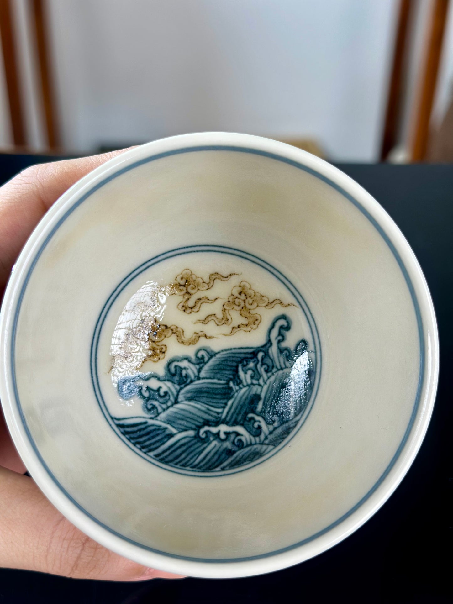 Handpainted Chinese Luxious Blue White Porcelain Underglaze Gold Youlijin Classic Xuande Double Dragon Pattern Artwork Teacup