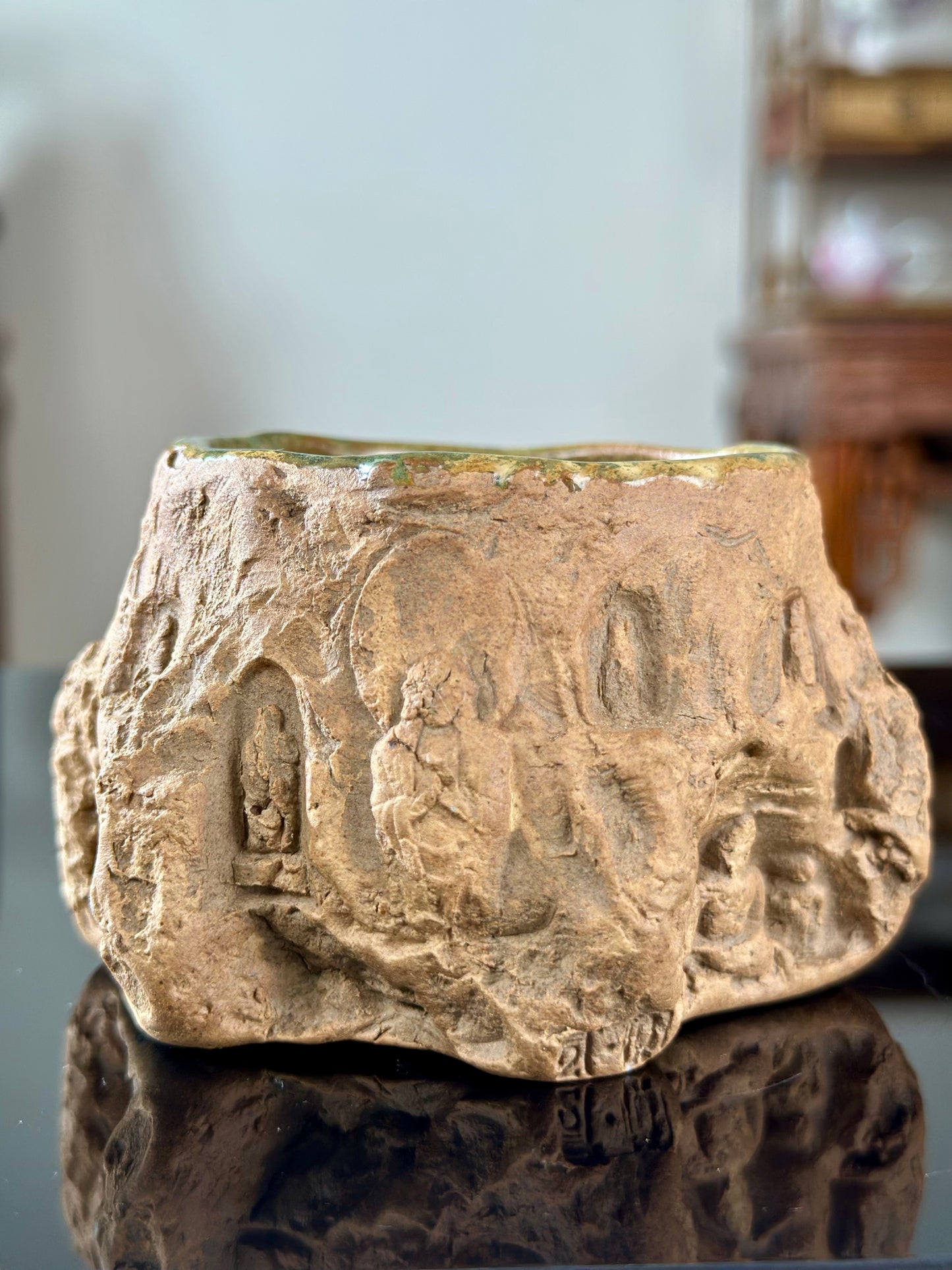 Original Designed Hand Engraved Chinese Bouddhist Bouddha Imitating Grotto Teacup