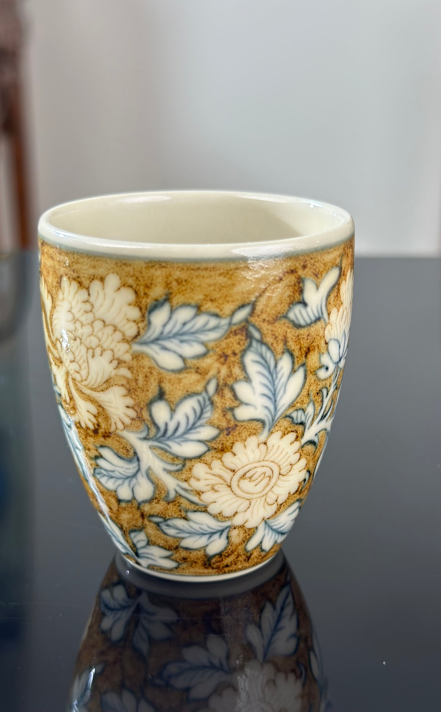 Handpainted Chinese Luxious Blue White Porcelain Underglaze Gold Youlijin Traditional Phoeni Pattern Artwork Teacup
