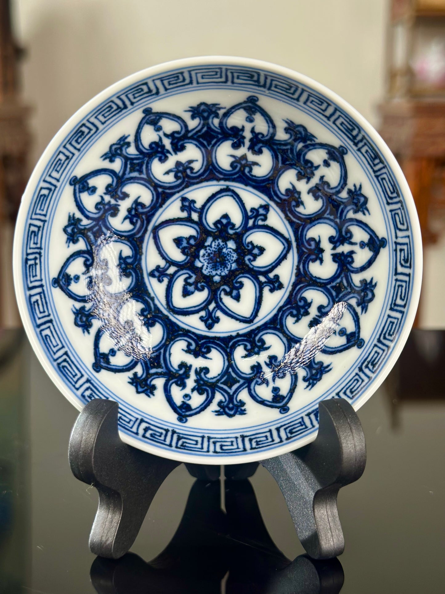 Handpainted Chinese Blue and White Underglaze Red Youlihong Porcelain Jingdezhen Traditional Baoxiang Flower Pattern Teacup