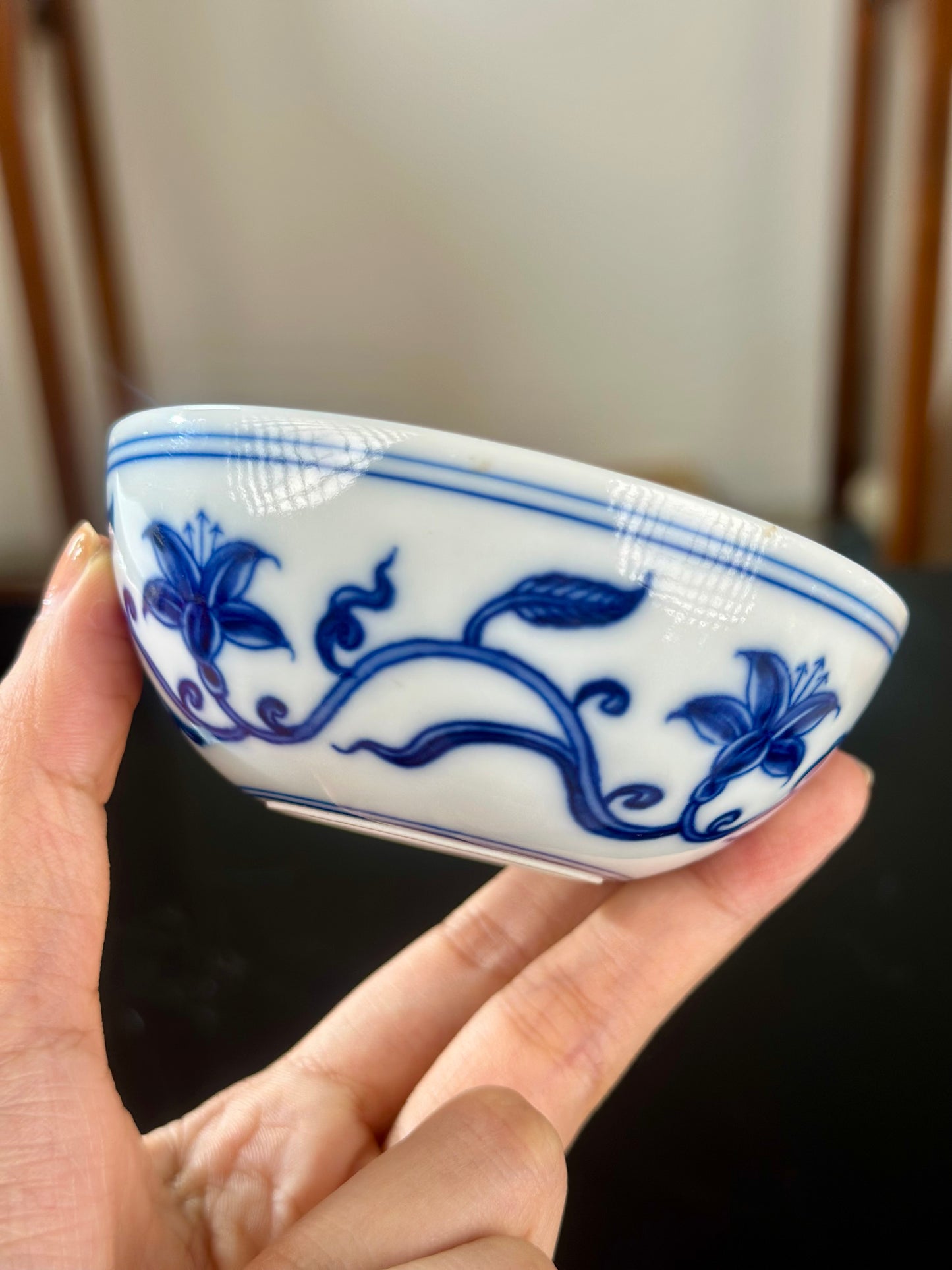 Hand Painted Chinese Blue and White Porcelain Classic Qiukui Flower Pattern Teacup Jingdezhen Master Ceramic Artwork