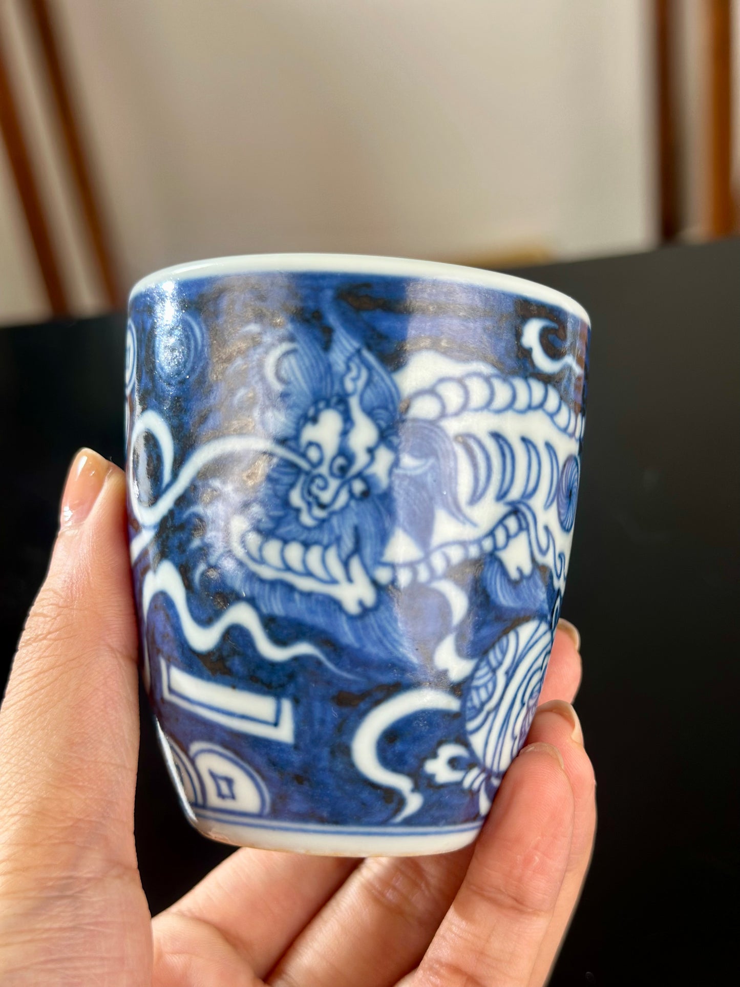 Hand Painted Chinese Blue And White Porcelain Classic Lion Pattern Jingdezhen Master Ceramic Artwork Teacup