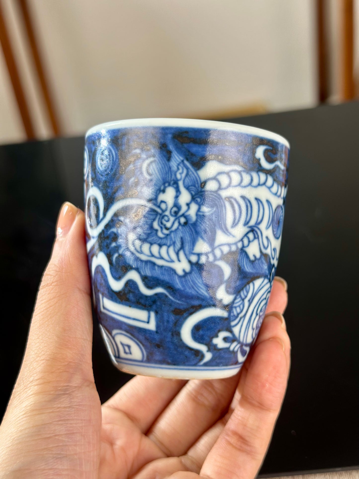 Hand Painted Chinese Blue And White Porcelain Classic Lion Pattern Jingdezhen Master Ceramic Artwork Teacup