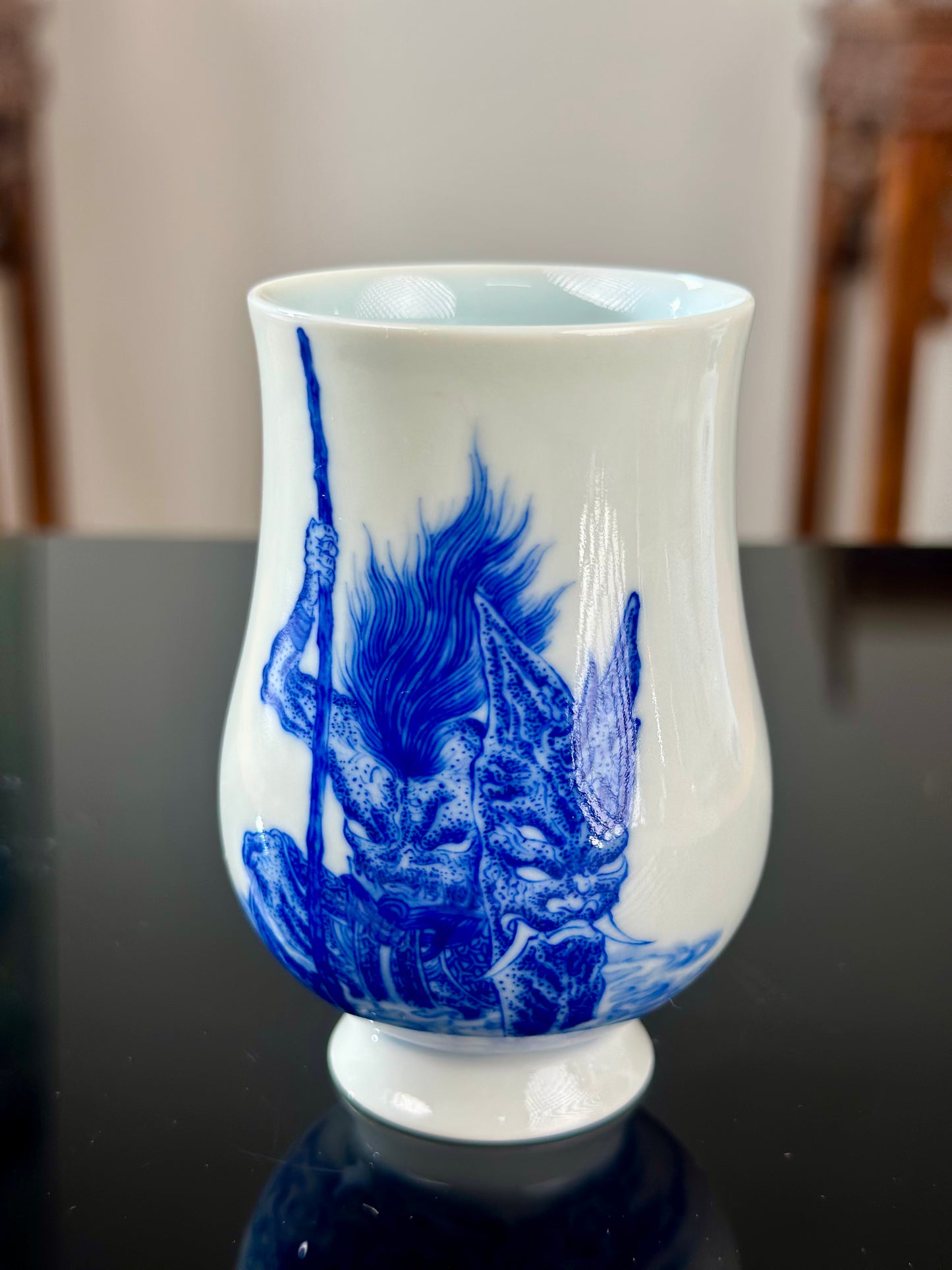 Hand Painted Chinese Blue And White Porcelain Classic Mythical Potrait Xingtian Teacup Jingdezhen Master Ceramic Artwork