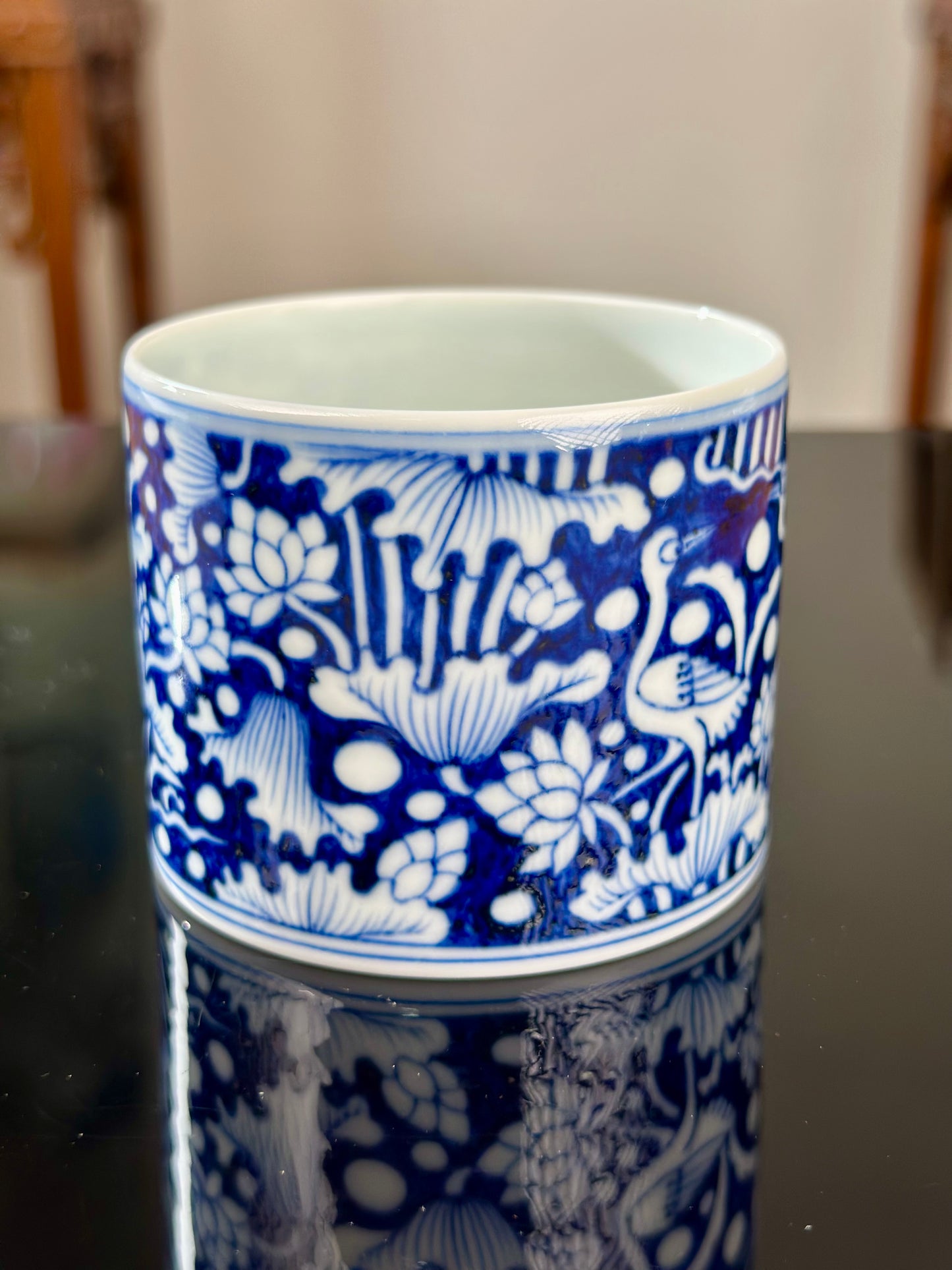 Hand Painted Chinese Blue And White Porcelain Classic Heron and Lotus Pattern Jingdezhen Master Ceramic Artwork Teacup