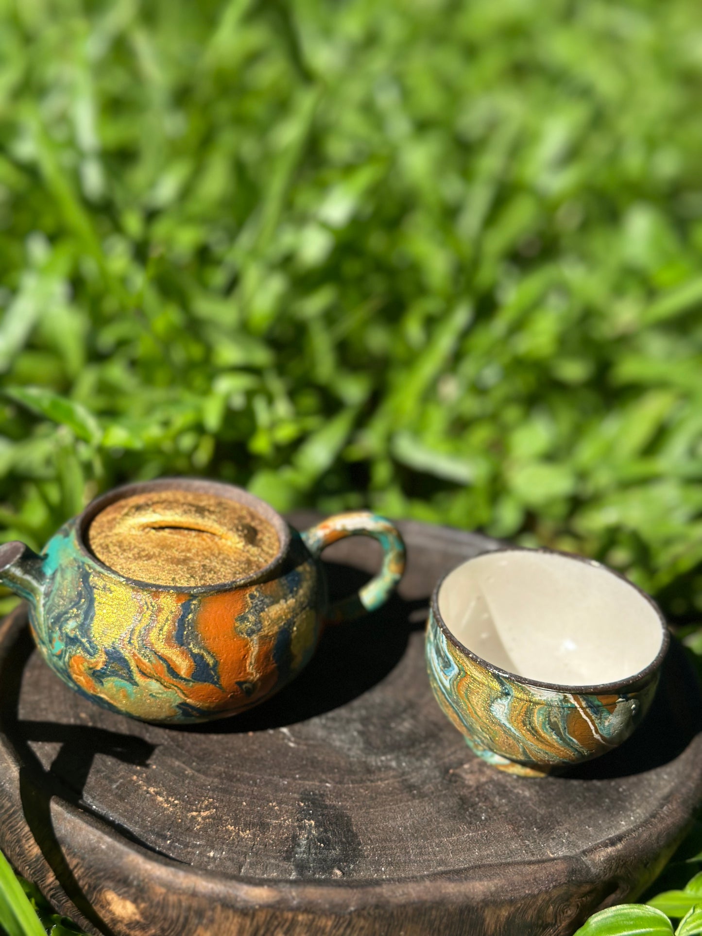 Handcrafted Traditional Chinese Lacquer Ware Gaiwan Ceramic Varied Color Teacup Set