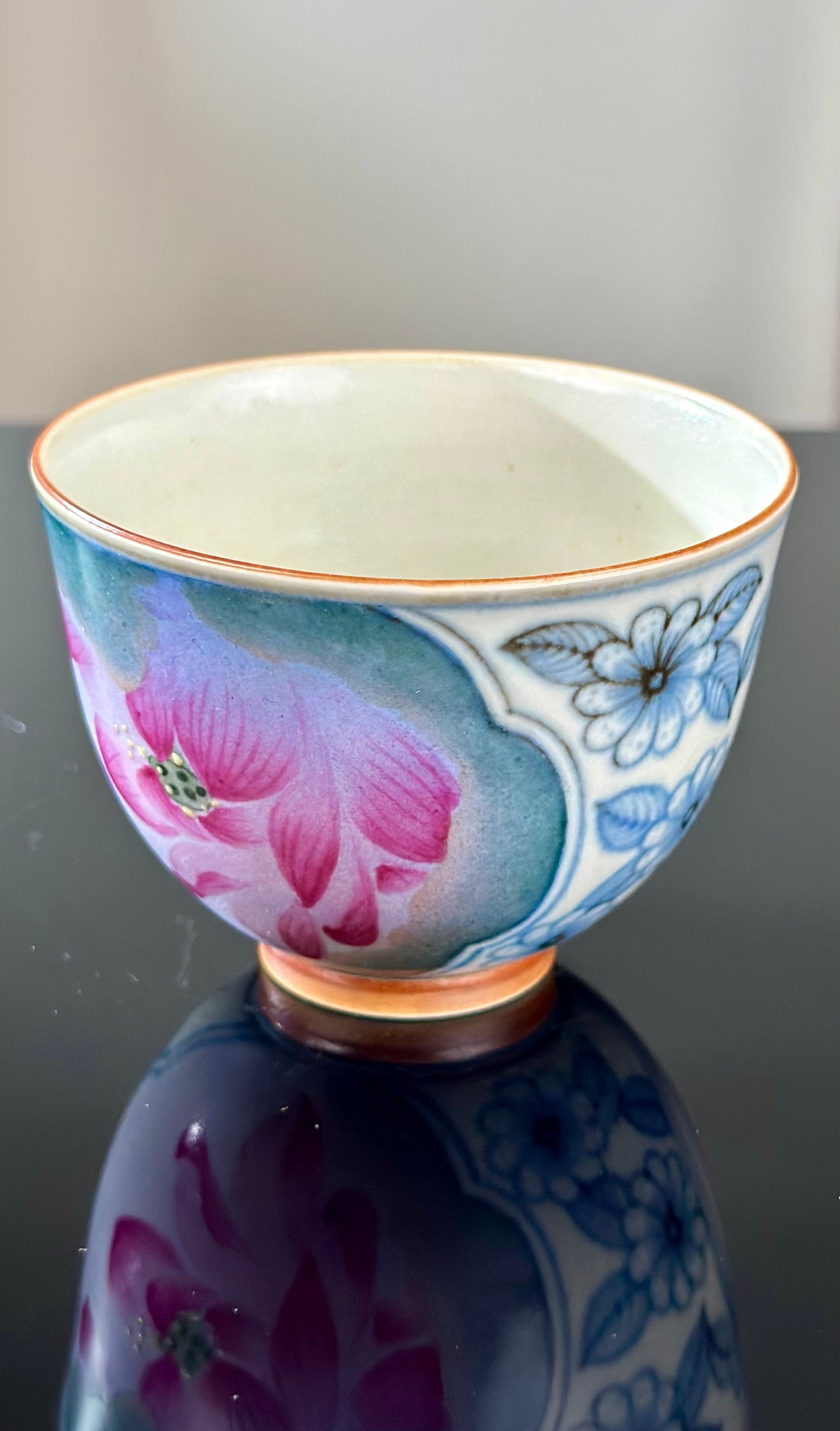 Handpainted Chinese Famille Rose Fencai Lotus Pattern Jingdezhen Master Teacup Gaiwan Tea Set